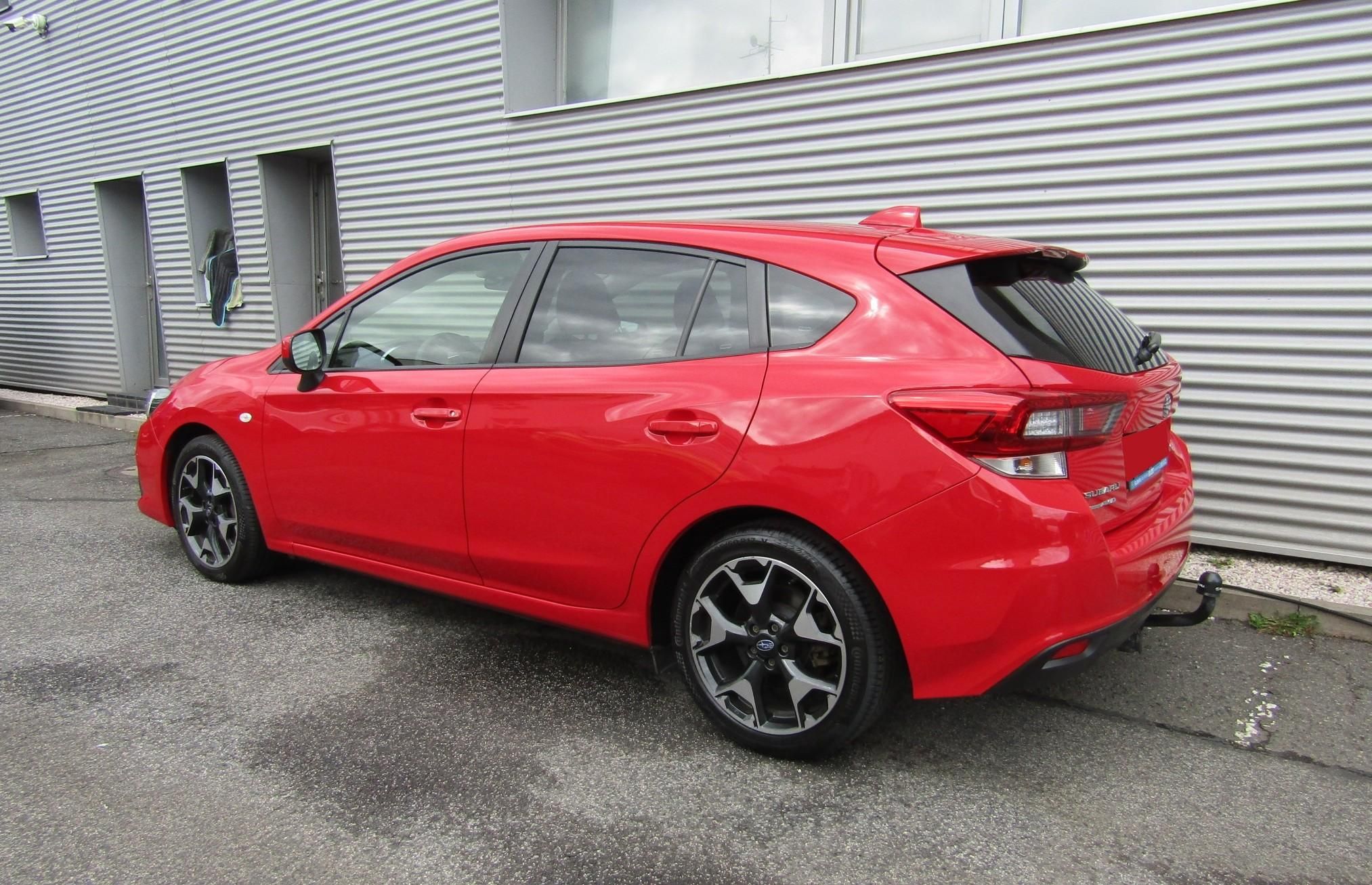 Subaru Impreza, 1,6i 84 kW  4x4 ČR plný servis - fotka 4