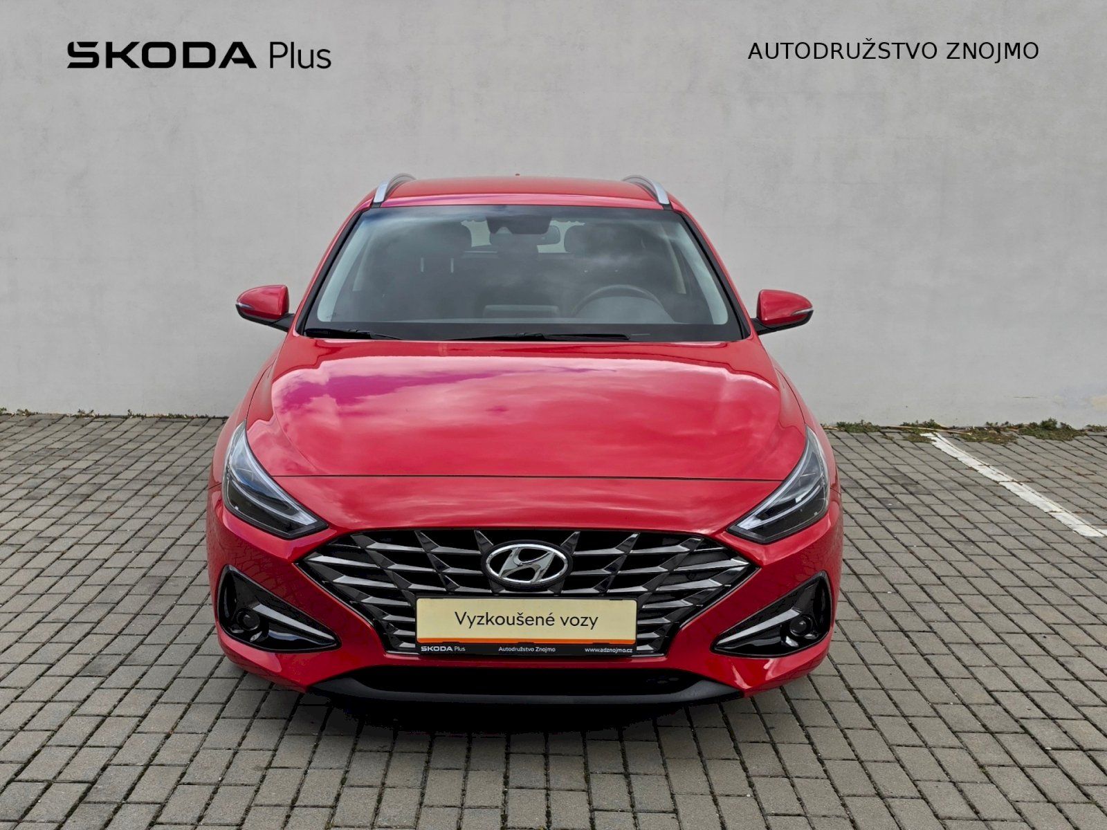 Hyundai i30, SW Family Smart 1,5GDi 80kW - fotka 4