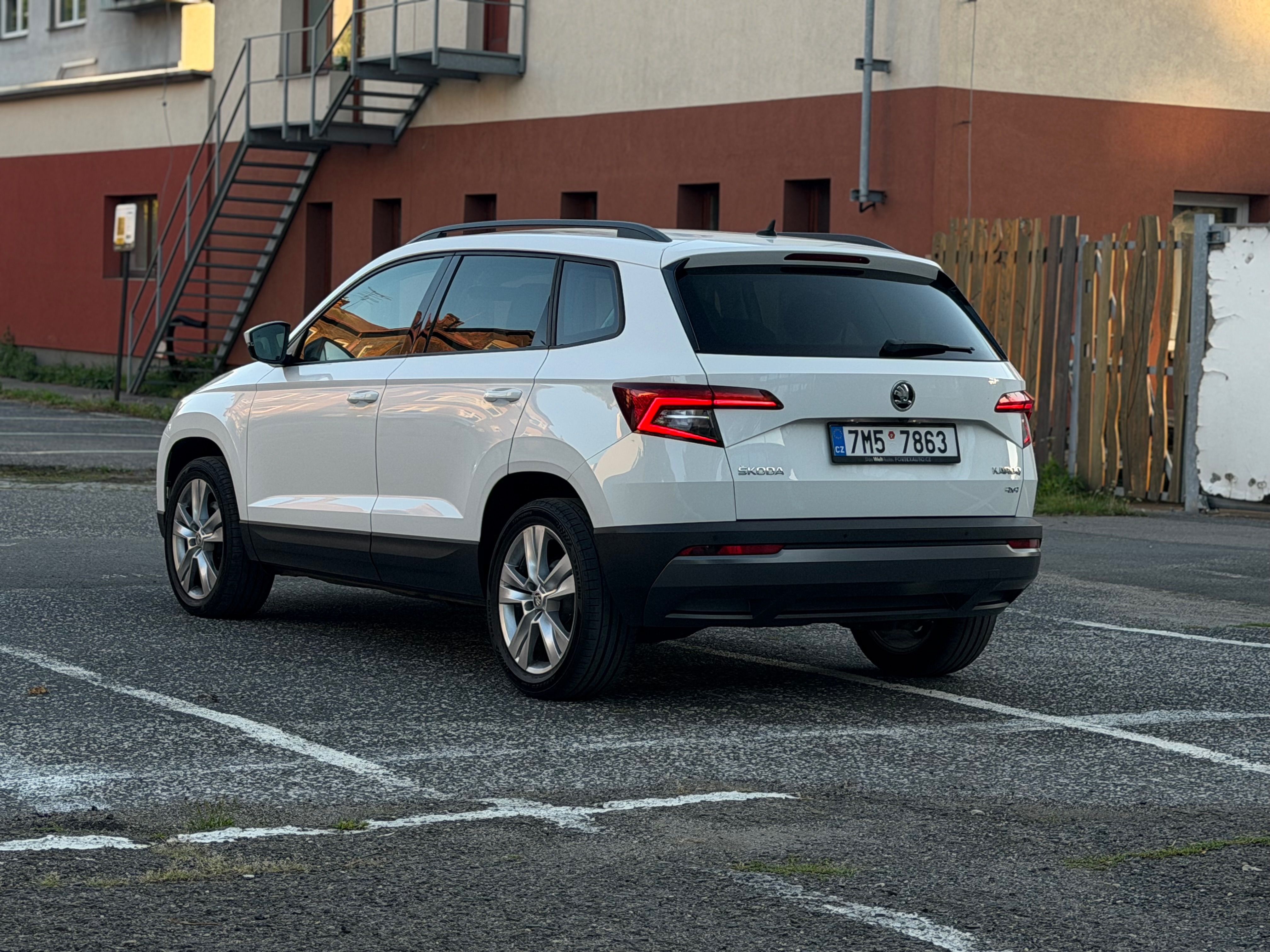 Škoda Karoq, 2.0 TDI, Style, 4x4 webasto - fotka 3
