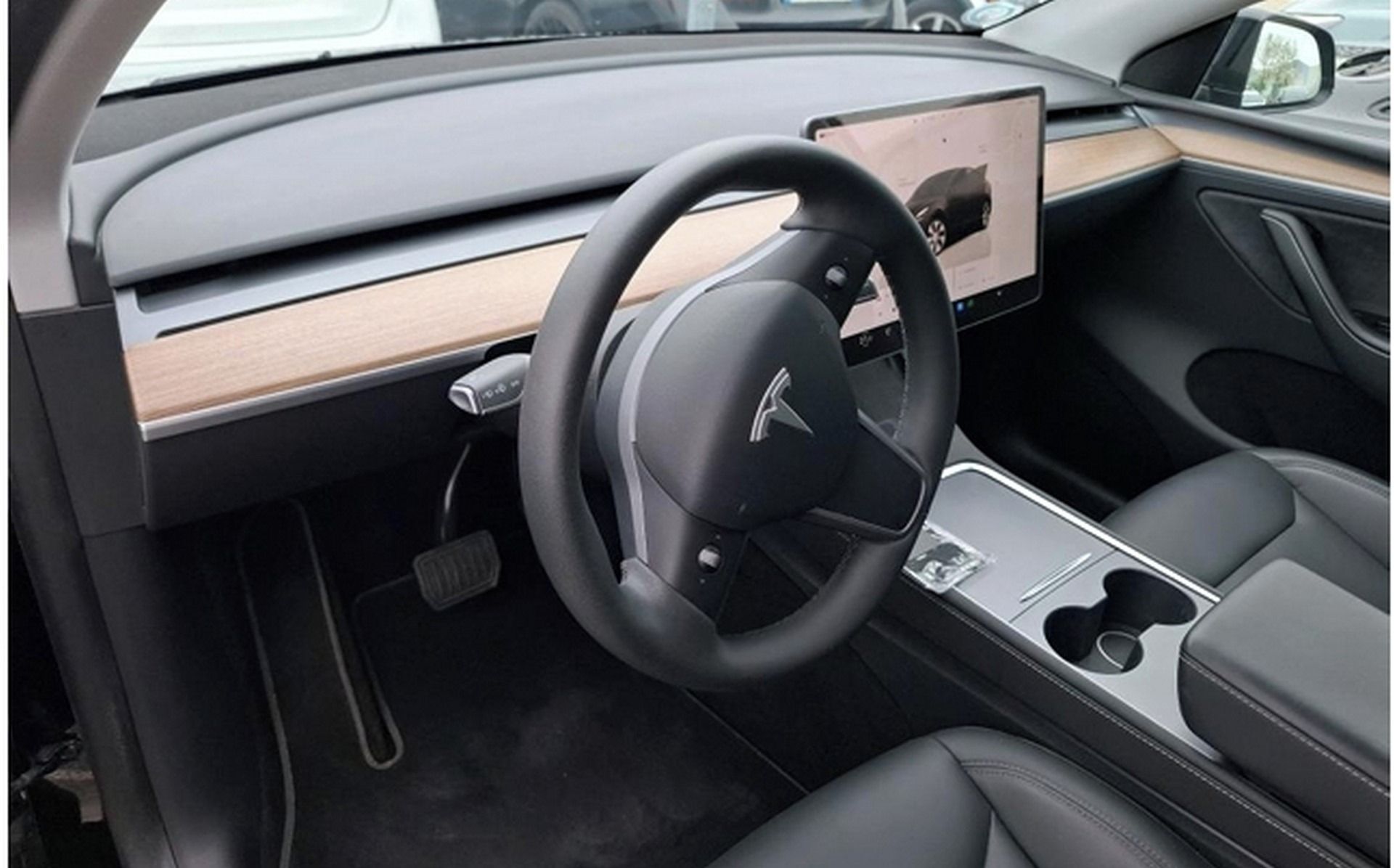 Tesla Model Y, LONG RANGE AWD SoH 97% - fotka 3