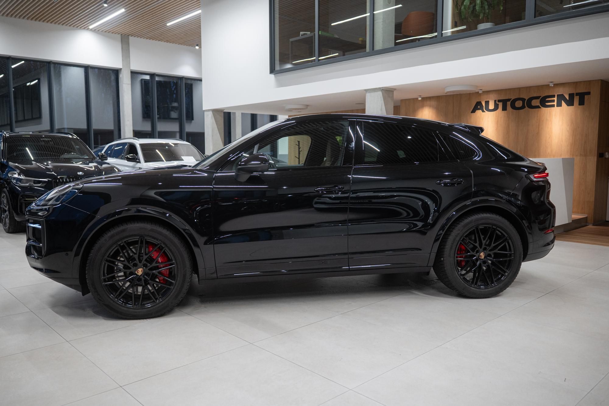 Porsche Cayenne, S COUPÉ 4.0 V8 349KW VZDUCH TZ - fotka 5