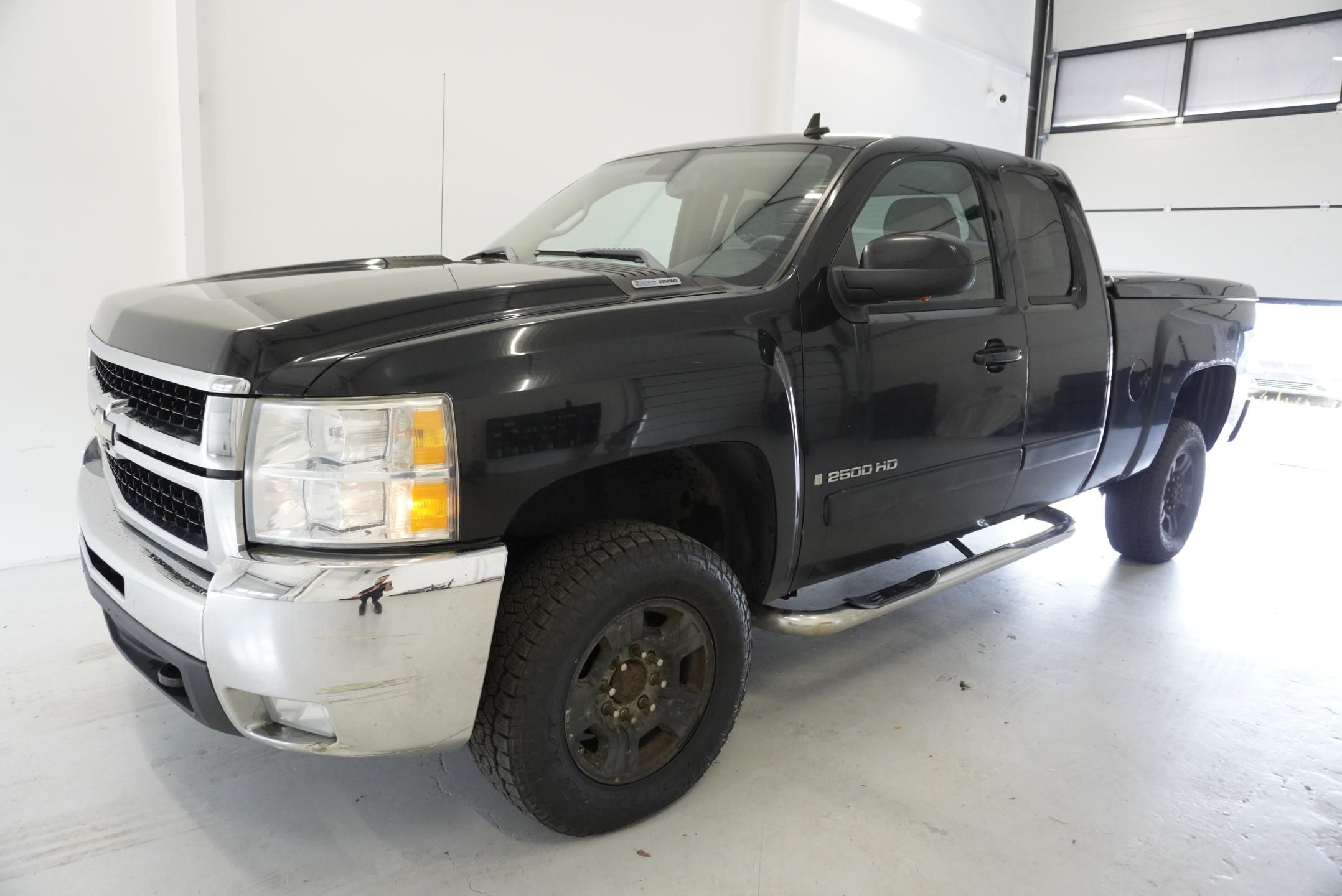 Chevrolet Silverado, 2500 6.6 V8