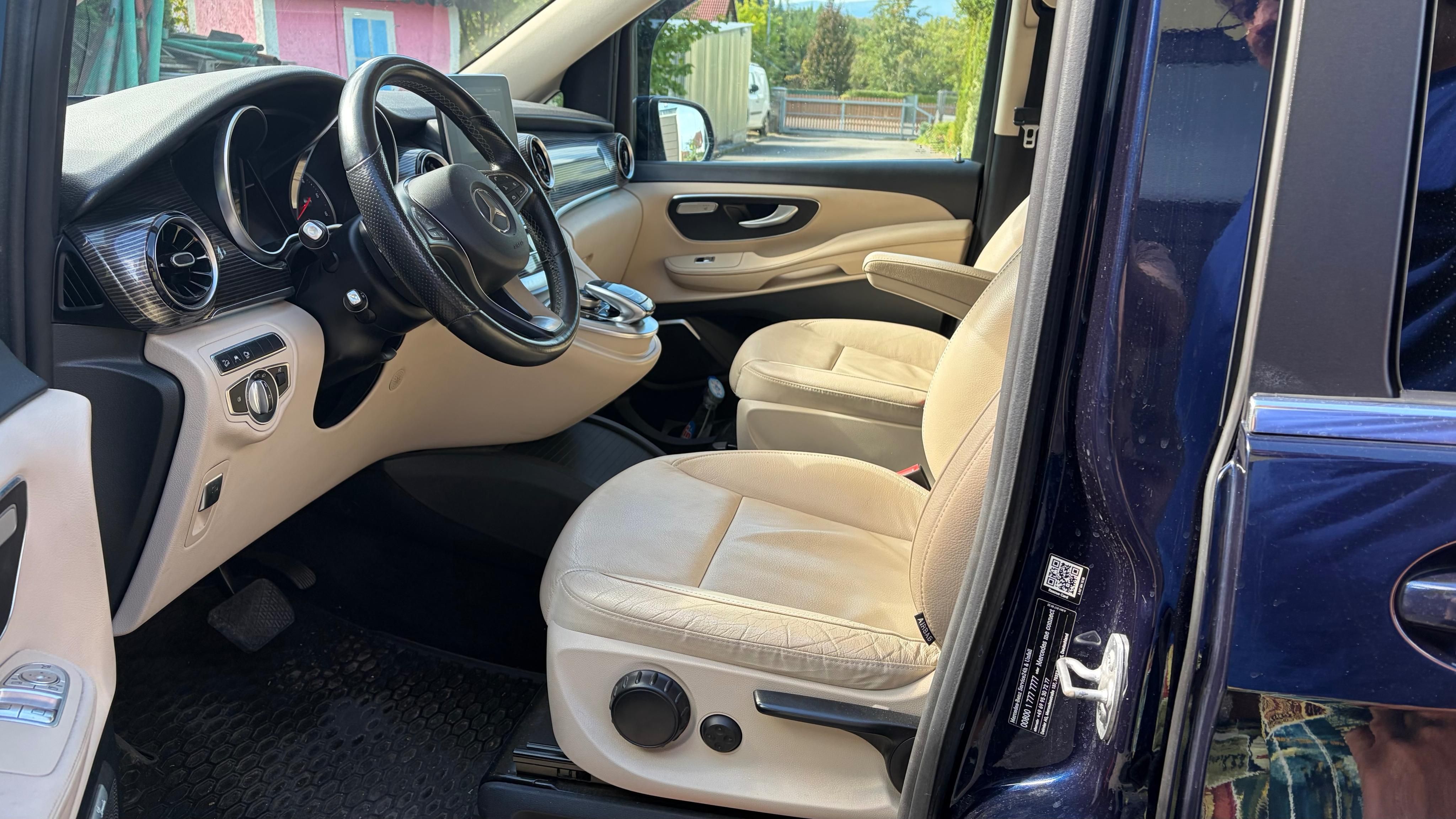 Mercedes-Benz Třídy V, 300D 4Matic - fotka 3