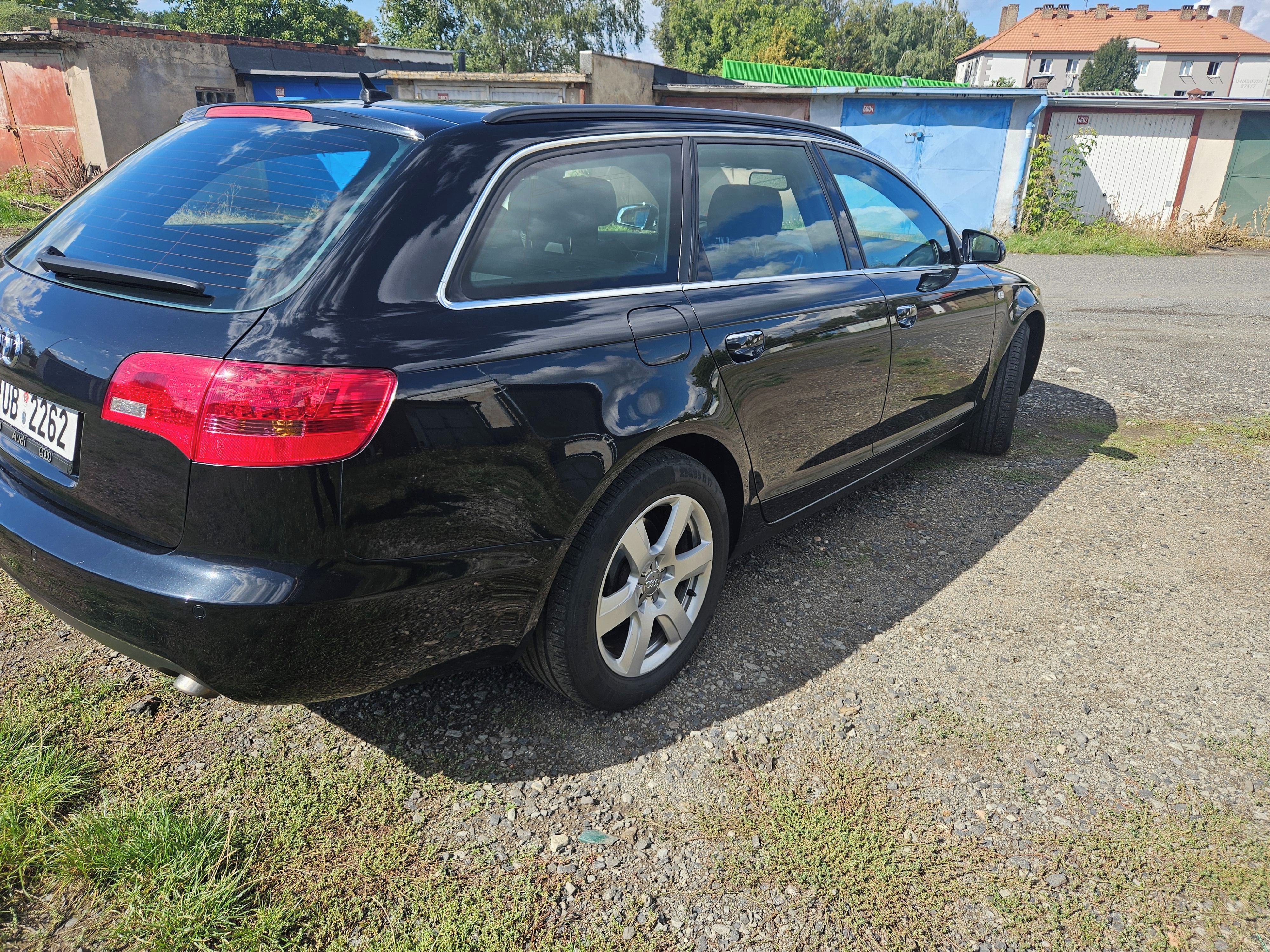Audi A6 Avant, 181 tis. km , 2.7tdi - fotka 6