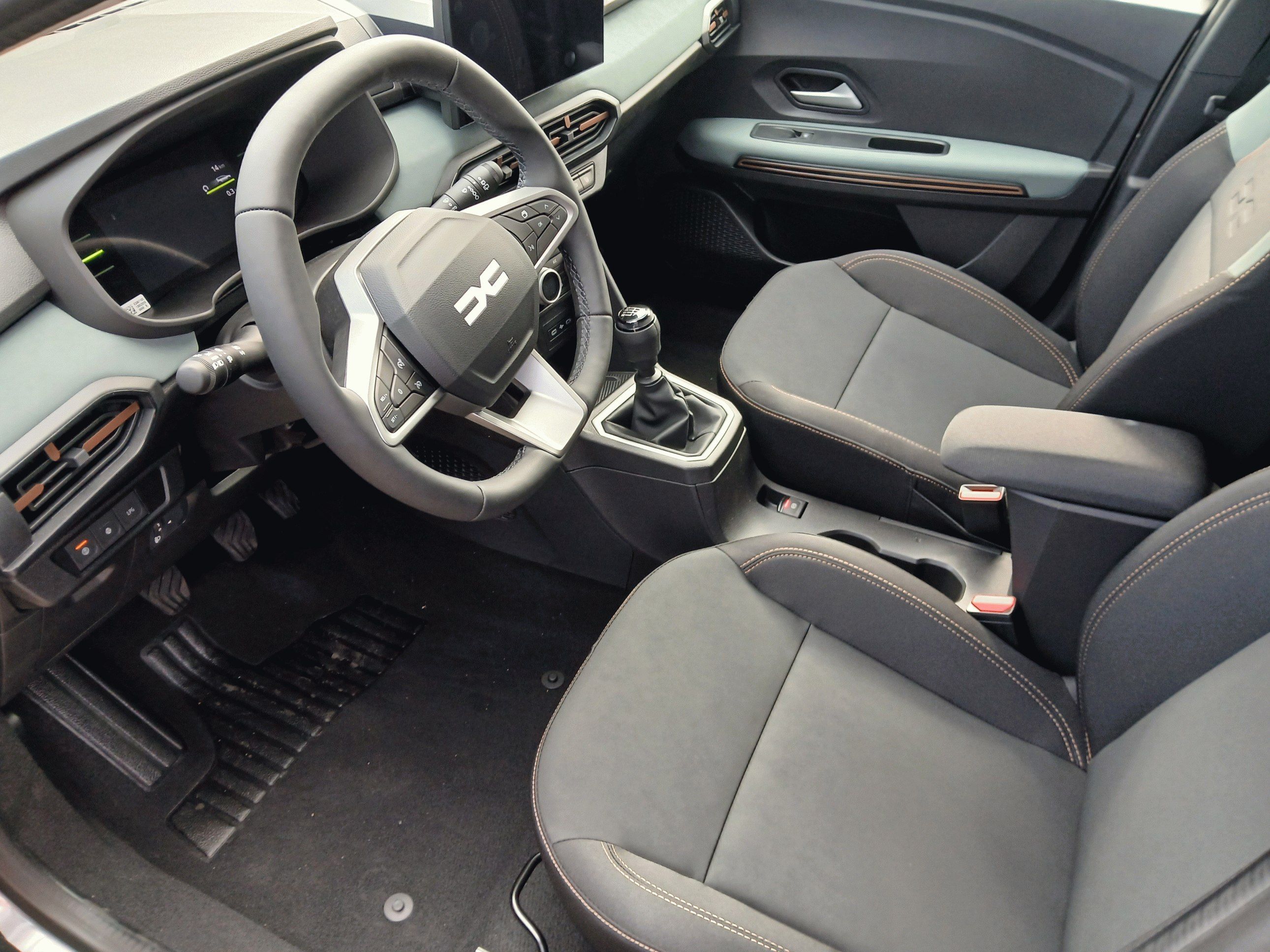 Dacia Jogger, Extreme Eco-G 120 7míst pobočk - fotka 5