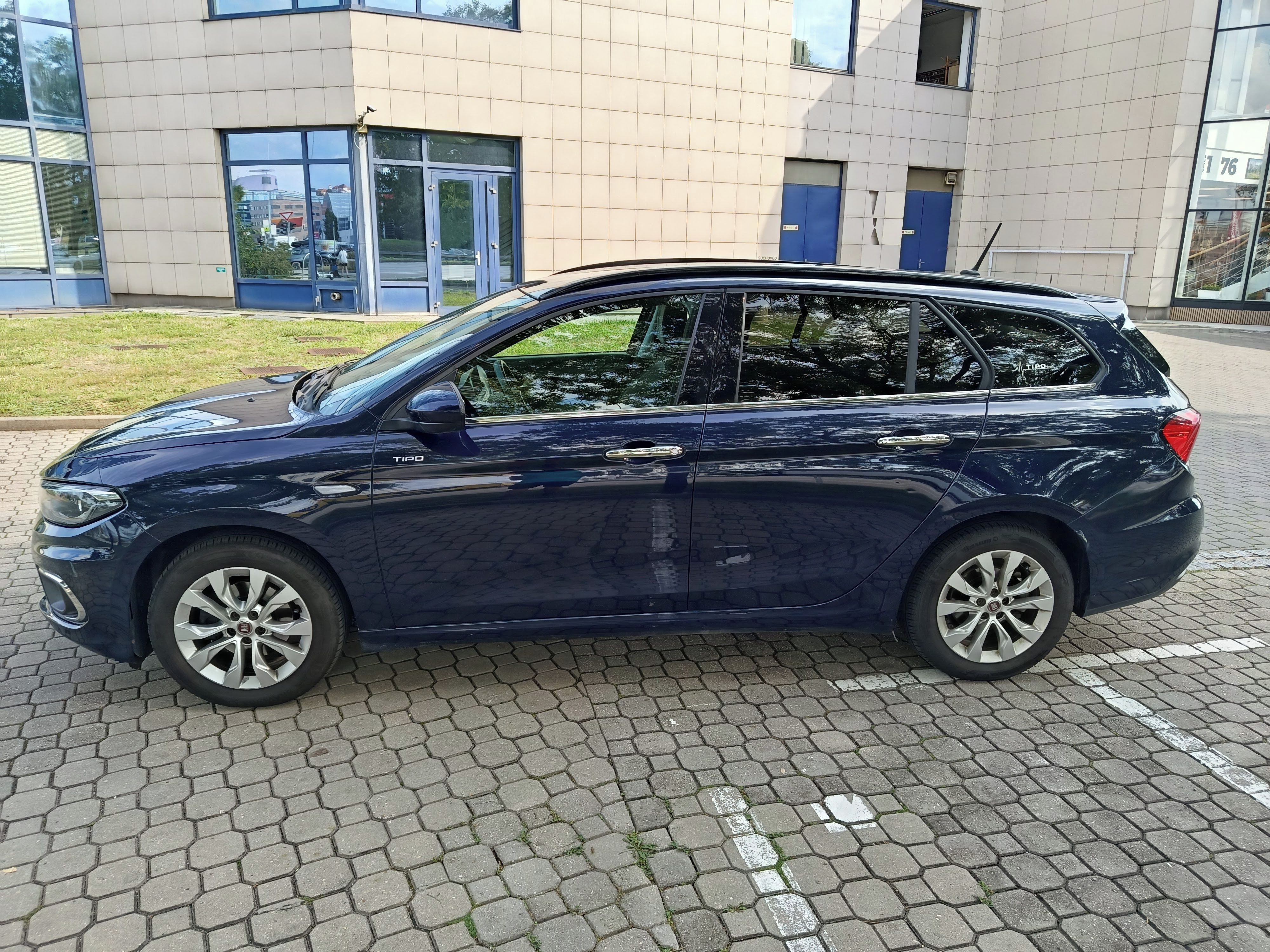 Fiat Tipo, Fiat Lounge Plus 1,6 multijet - fotka 5