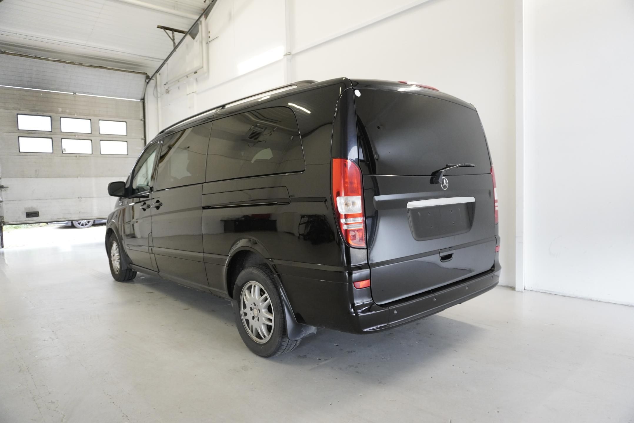 Mercedes-Benz Viano, 3.0 CDi 165 kW LONG 8 MÍST - fotka 6