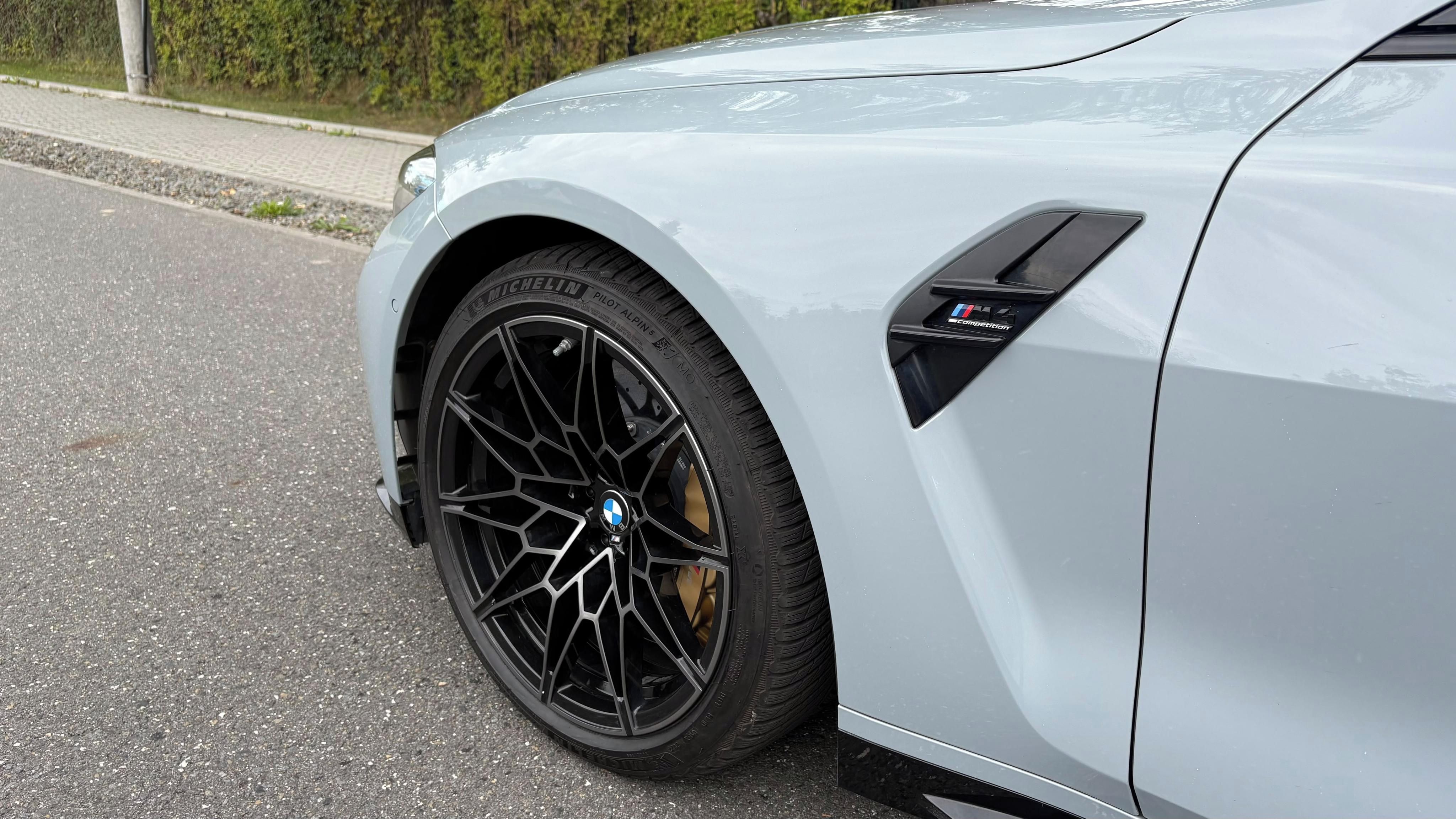 BMW M4, M4 COMPETITION - fotka 4