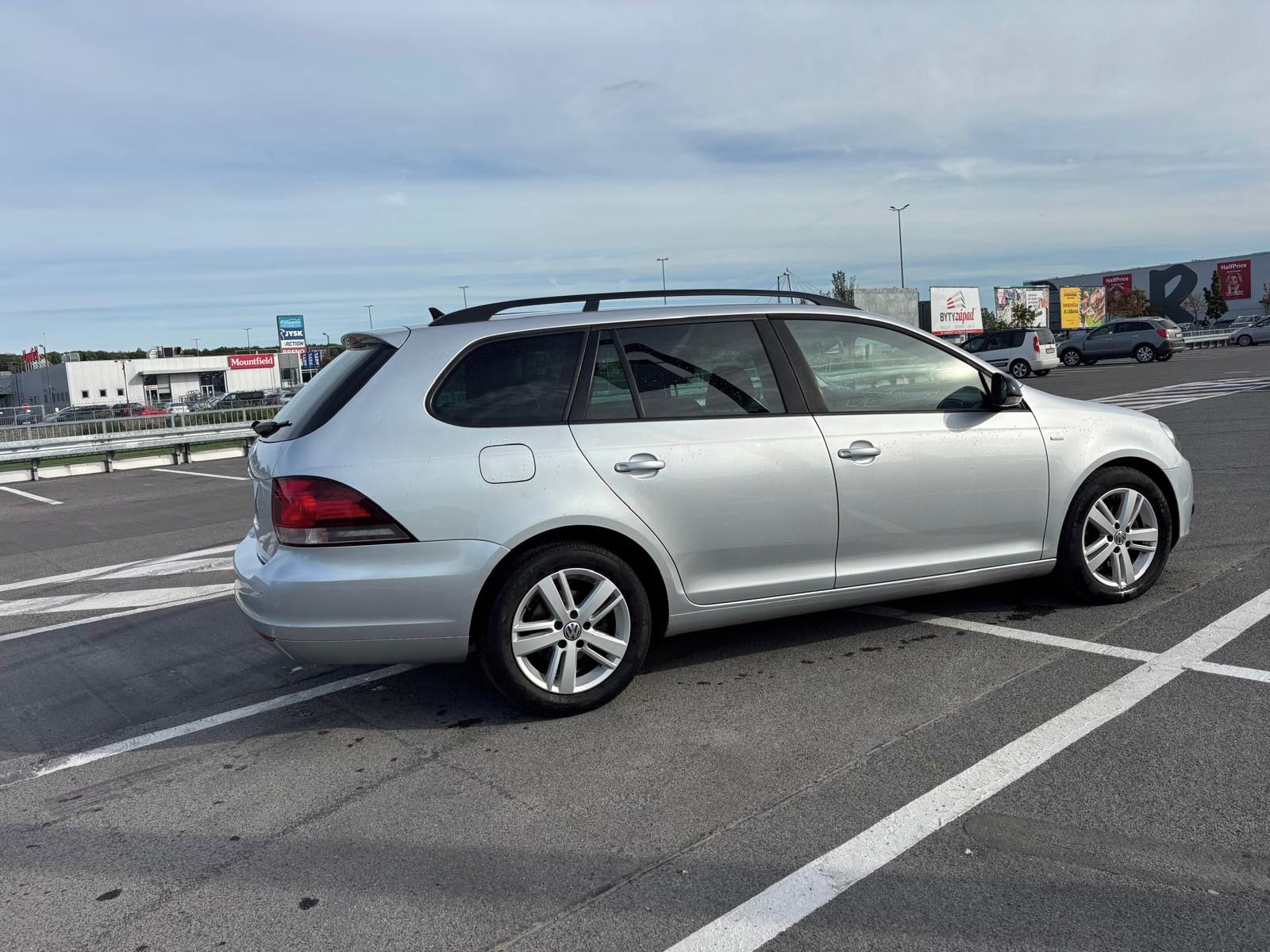 Volkswagen Golf Variant, VW Golf VI 1.6TDI Match - fotka 4