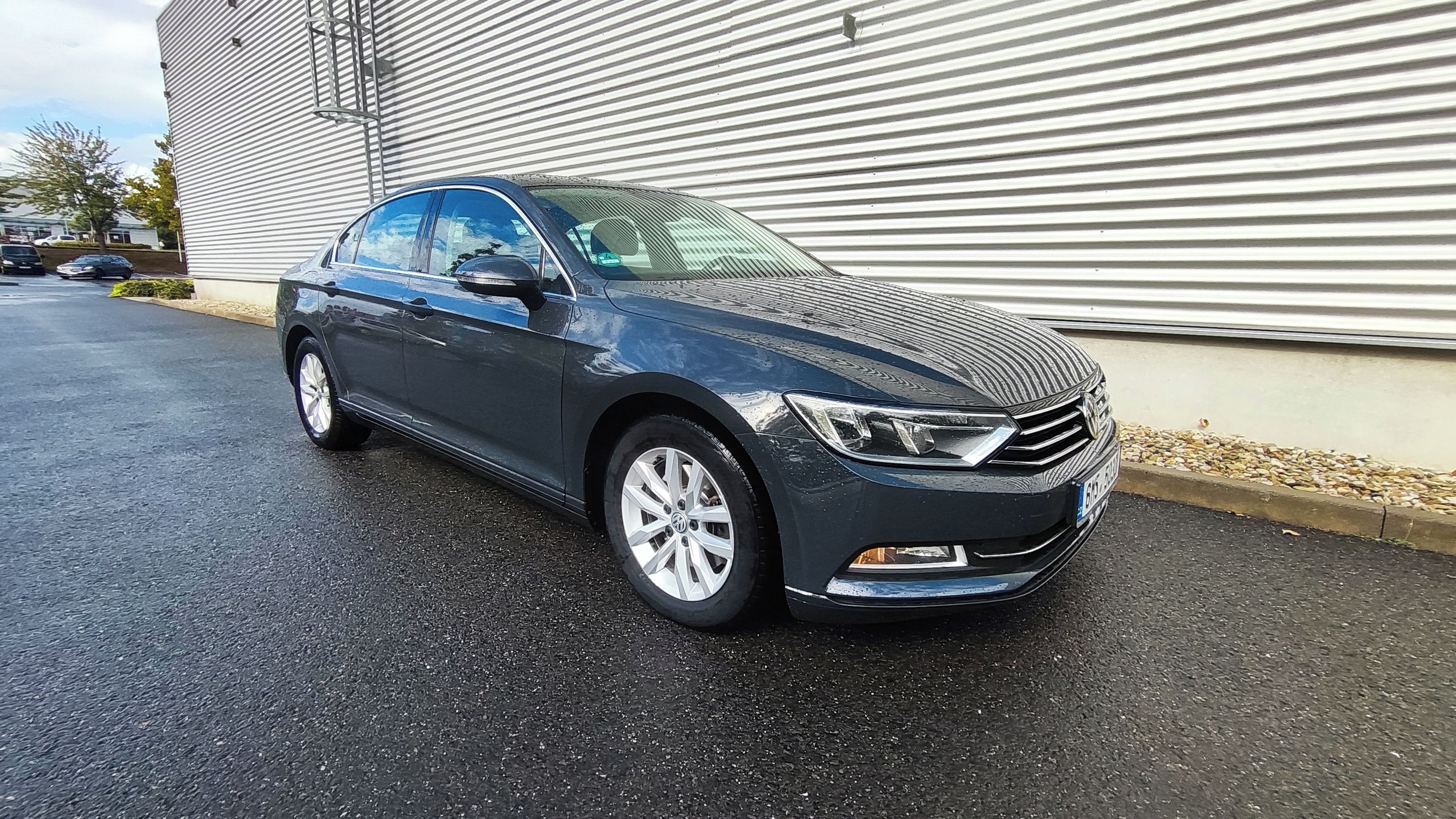 Volkswagen Passat, 2.0 TDI 110kW Comfortline - fotka 4