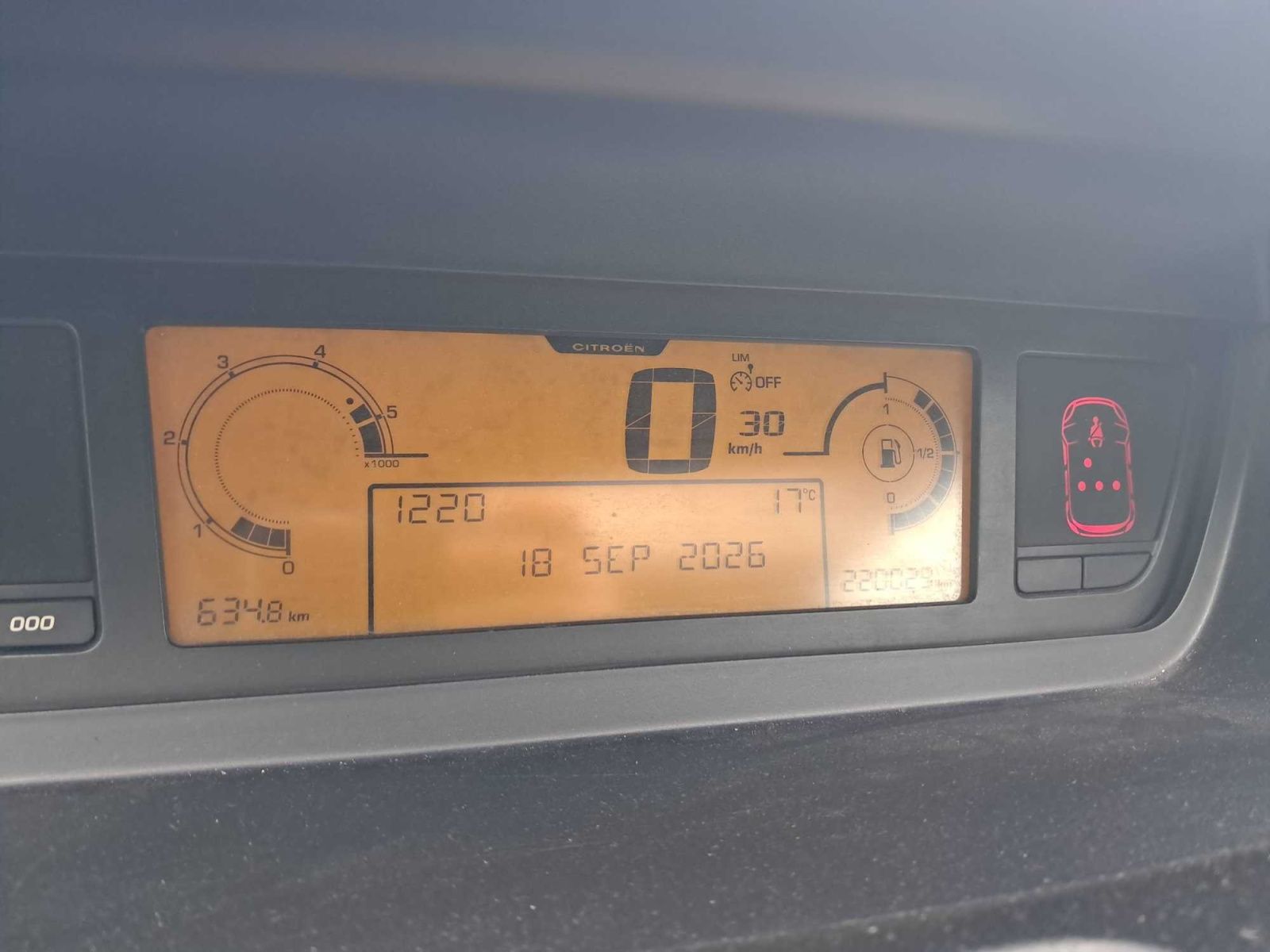 Citroën C4 Picasso, 1.6 HDi, Tažné - fotka 3
