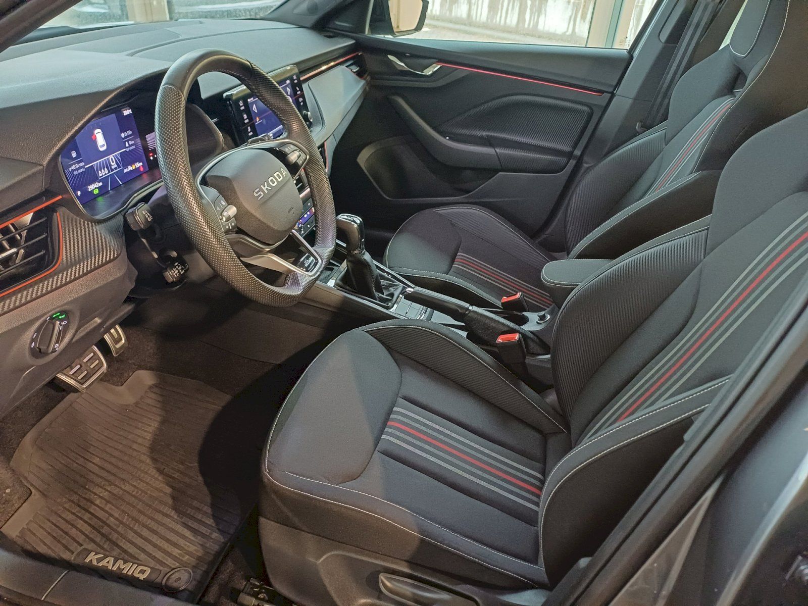 Škoda Kamiq, Monte Carlo DSG TSI 1.5 / 110 - fotka 6