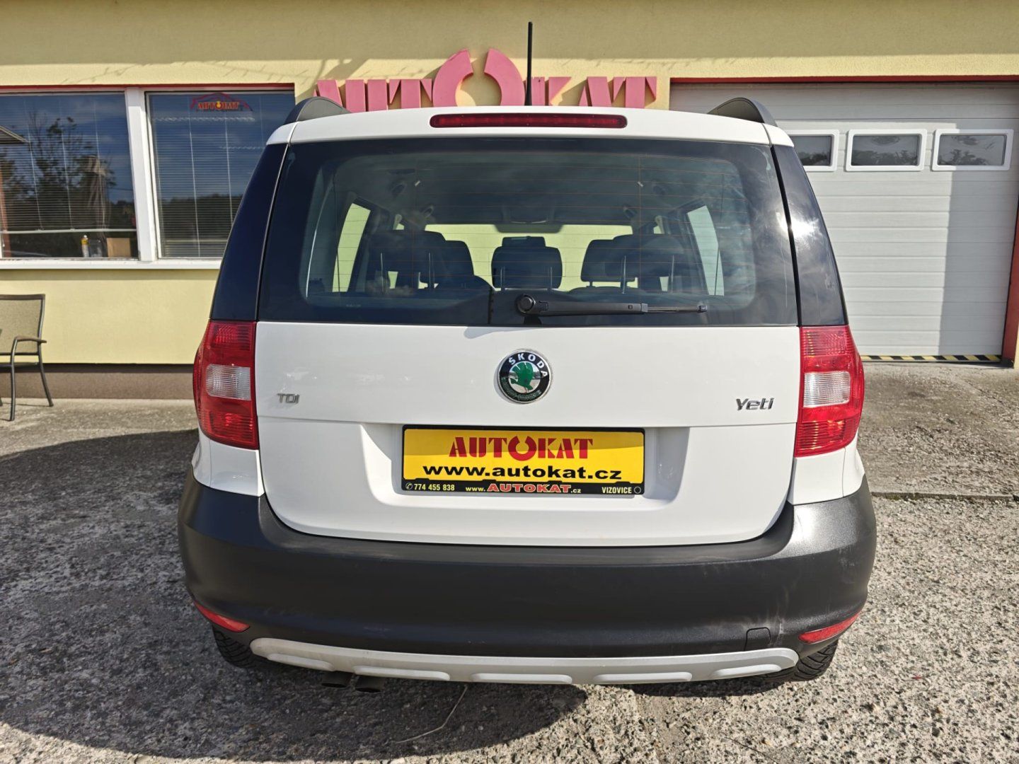 Škoda Yeti, 2.0TDi KLIMA/1.MAJ/BEZ KOROZE - fotka 4