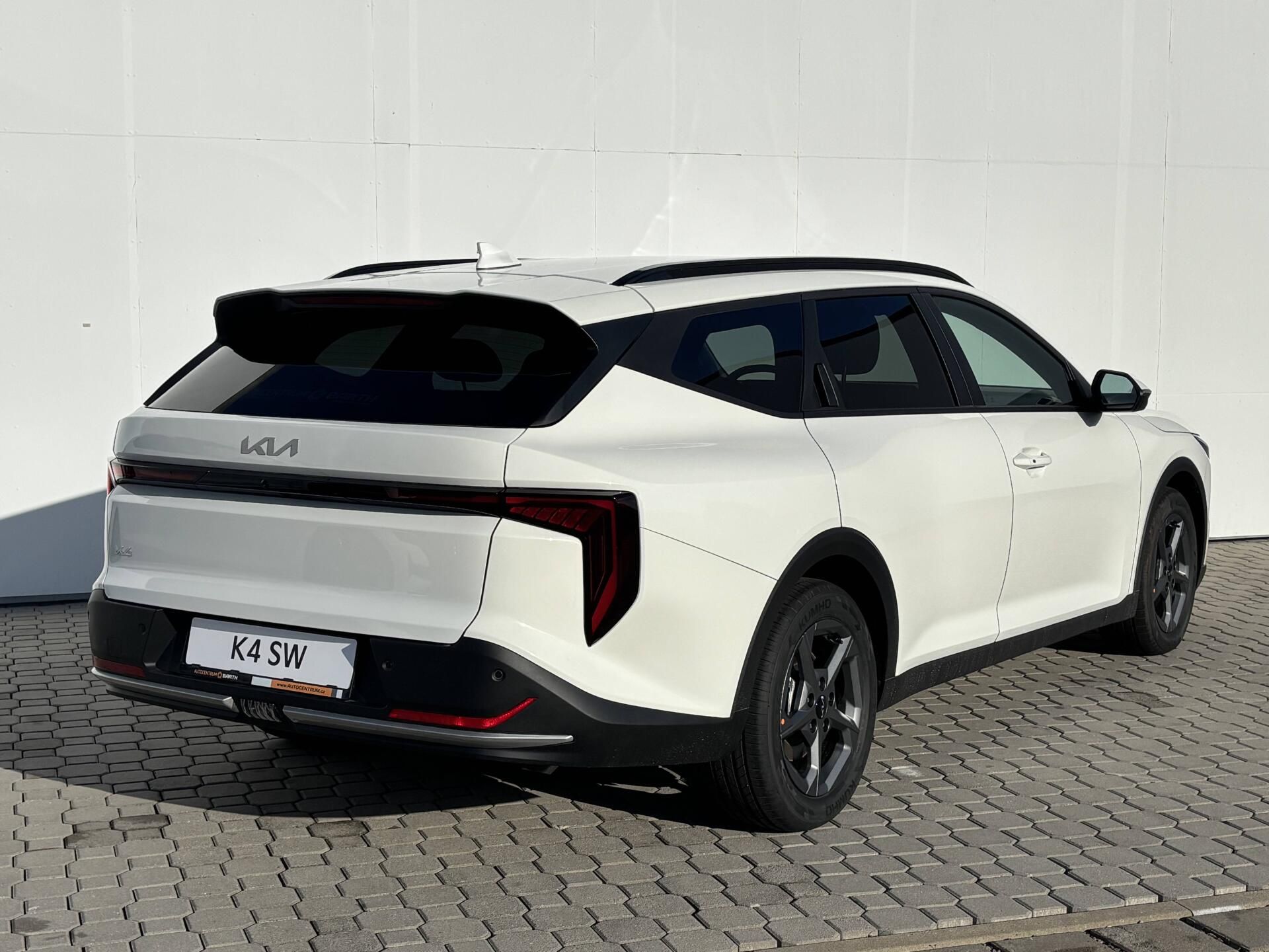 Kia K4, EXCLUSIVE 1,0 T-GDi - fotka 2