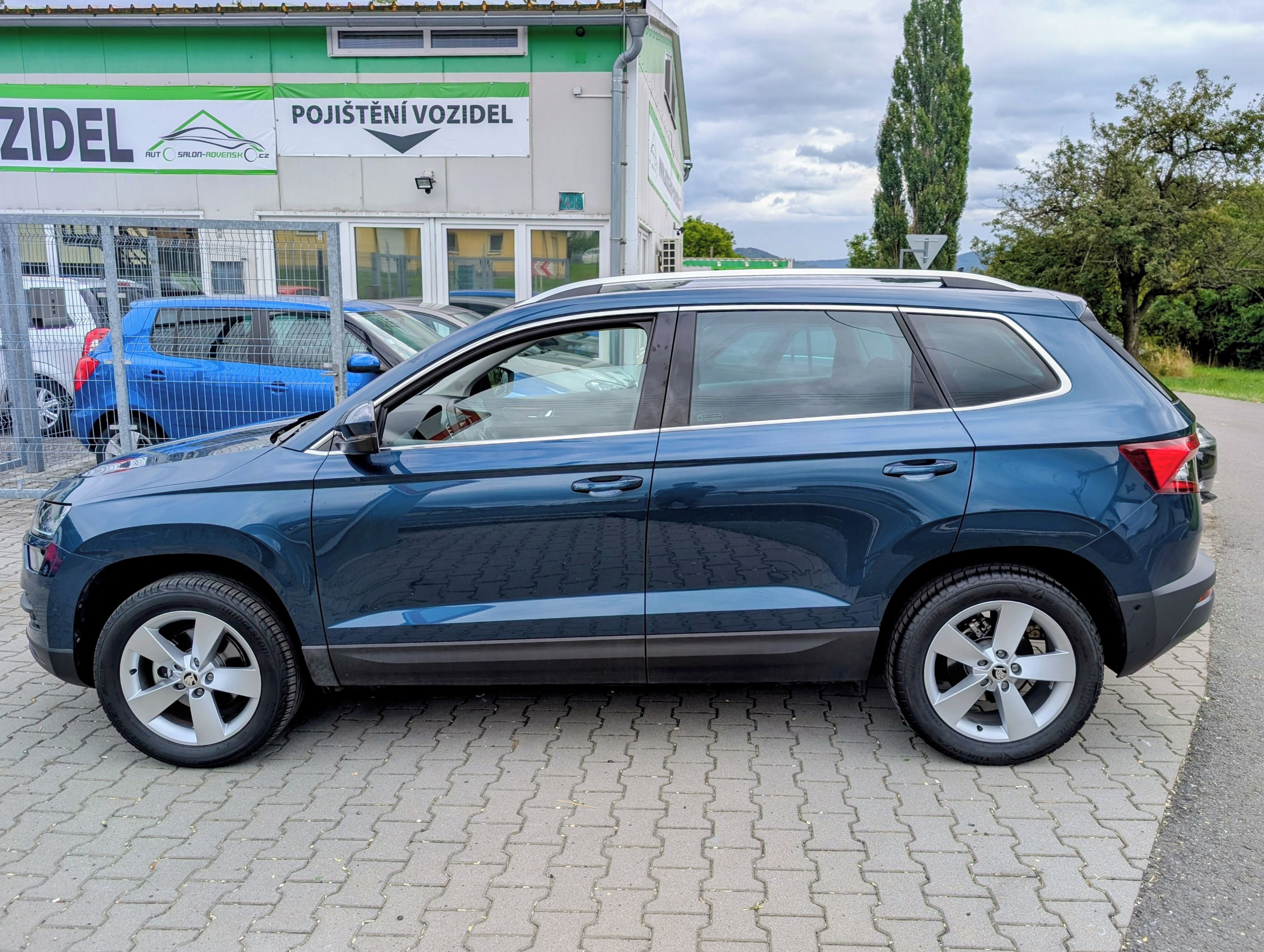 Škoda Karoq, 1.0TSi 85kW DSG POUZE 7TKM - fotka 6