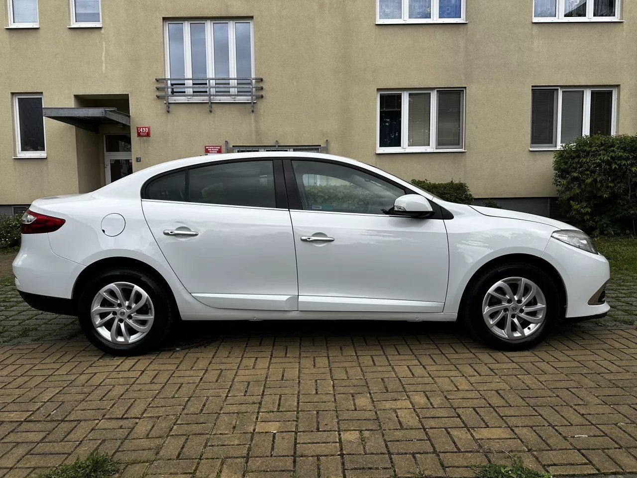 Renault Fluence, 1.5 DCI 81 kW Privilege 2014 - fotka 4