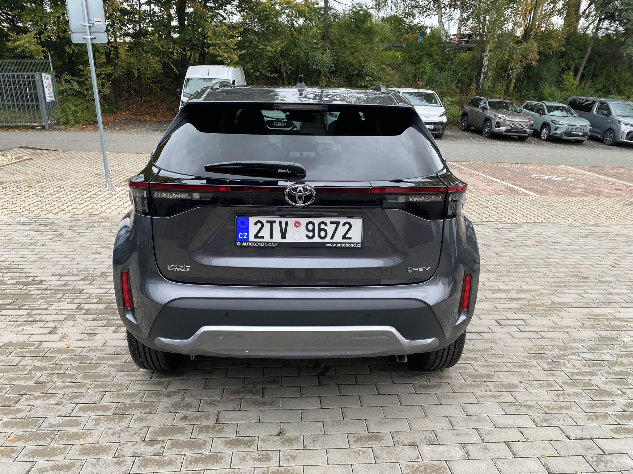 Toyota Yaris Cross, 1.5 HEV 130k STYLE - fotka 5