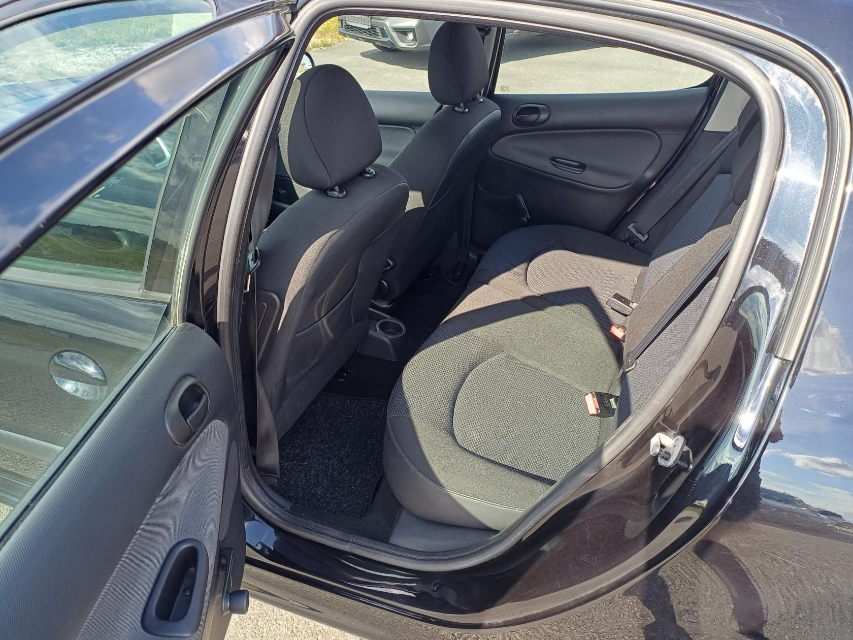 Peugeot 206, Peugeot 206+ 1.4i 55kW Klima - fotka 6