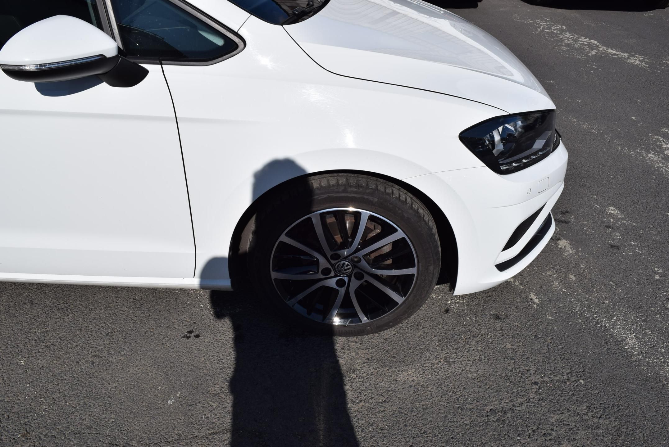 Volkswagen Golf Sportsvan, 1.5TSI 96kw EVO 130 TAŽNÉ APP - fotka 5