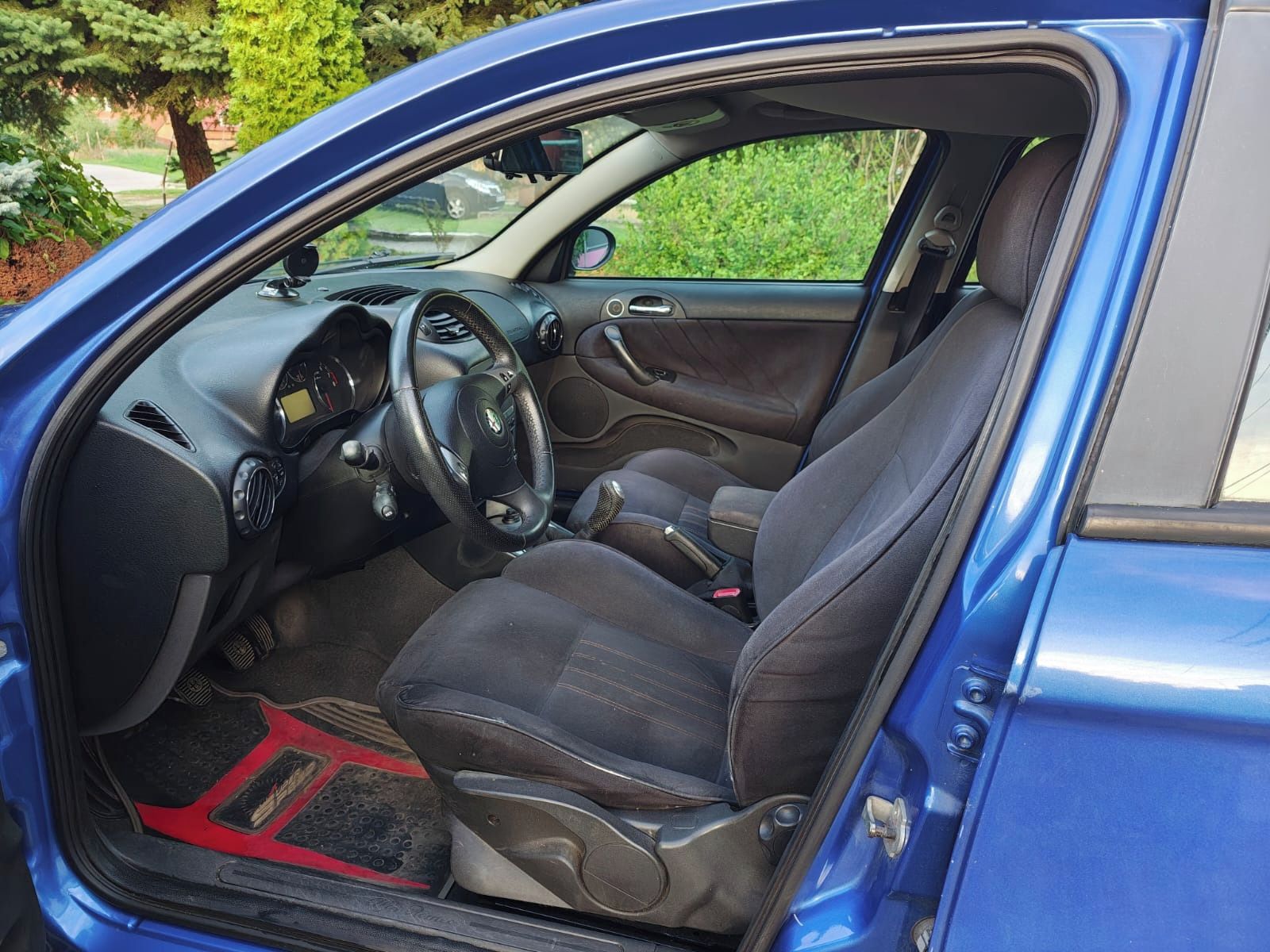 Alfa Romeo 147, 1.6 TS 2008 - Servisováno - fotka 6