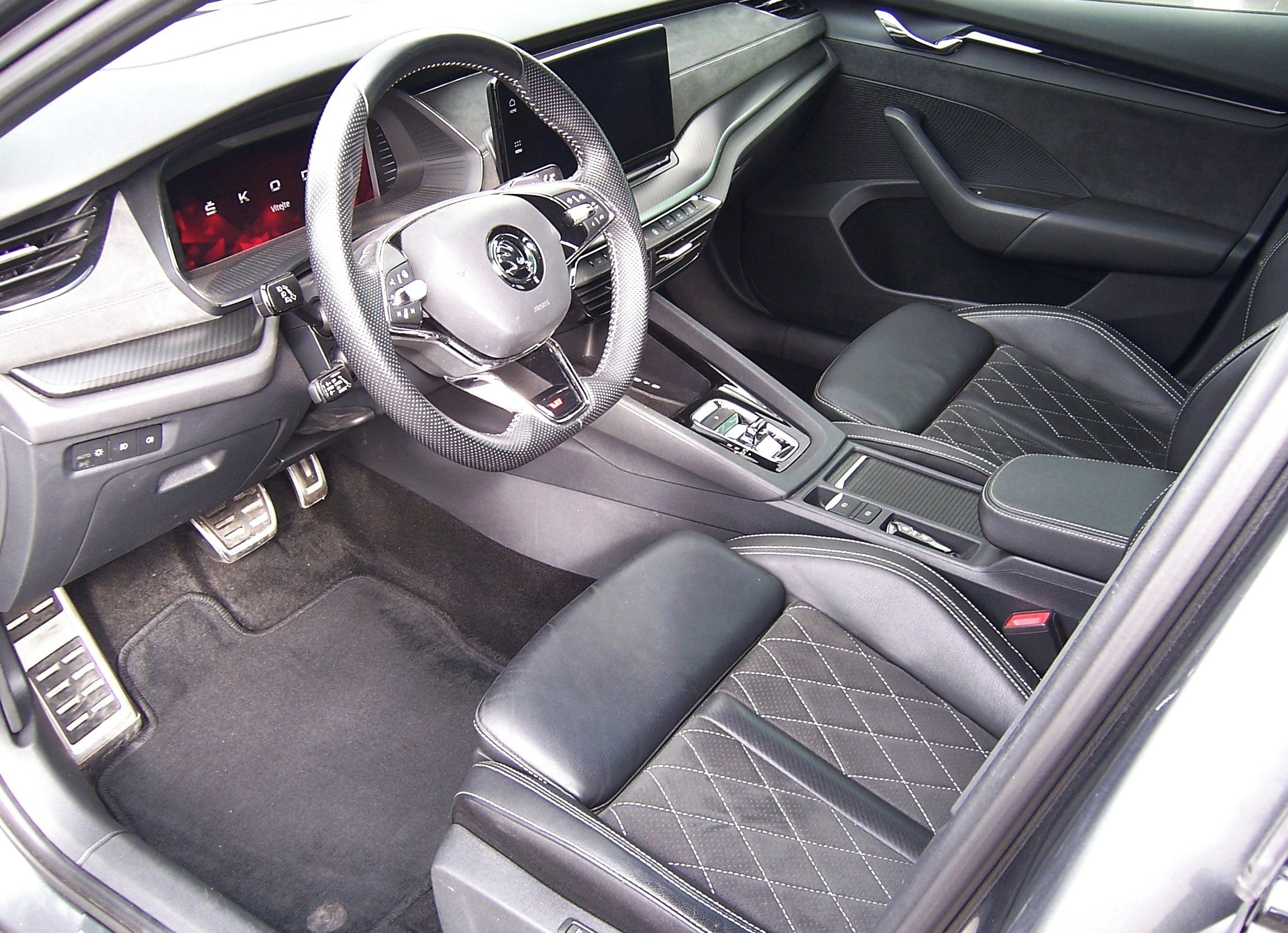 Škoda Octavia, RS 2.0TDI 147kW 7A 4x4 - fotka 6