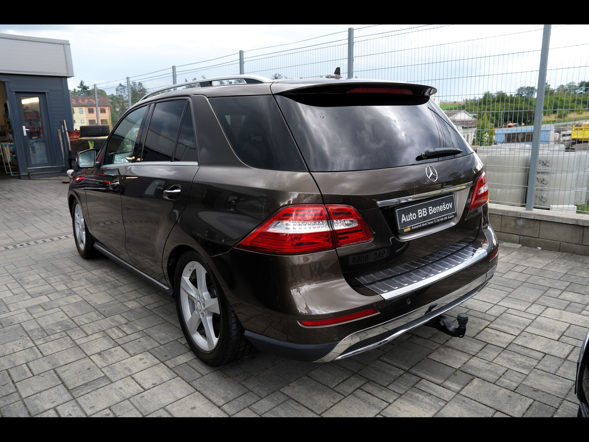 Mercedes-Benz ML, ML 350i AMG 4Matic/Motor klepe - fotka 3