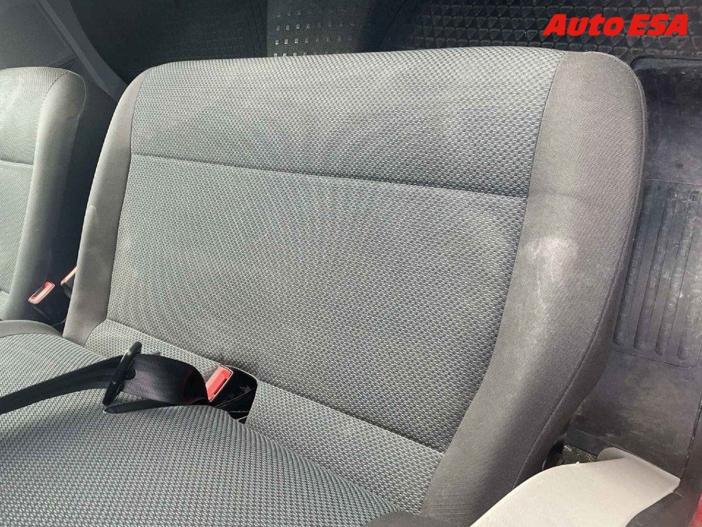 Volkswagen Transporter, 2.0TDi 9míst,AC - fotka 6