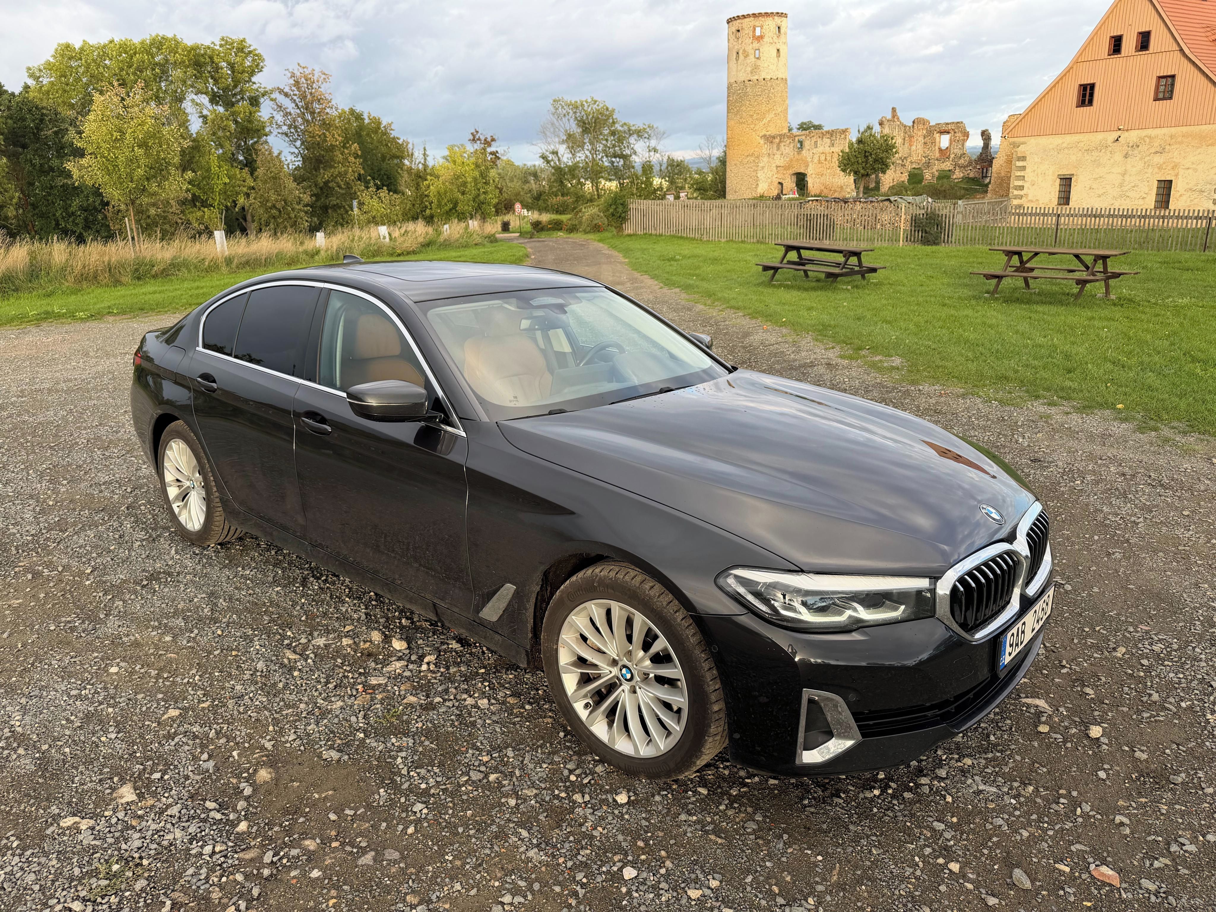 BMW Řada 5, 530d xDrive G30 LCI | 286PS | - fotka 2