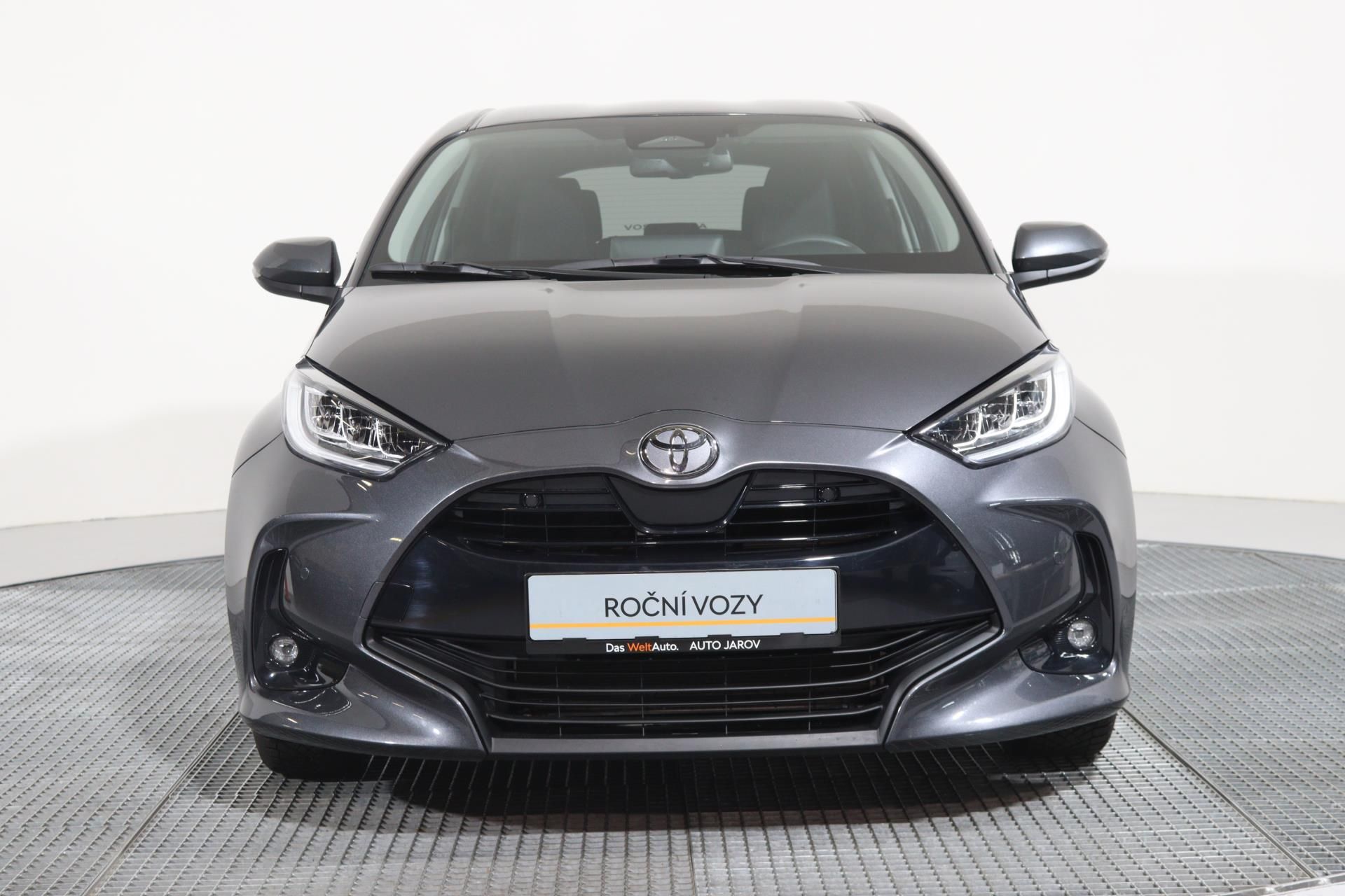 Toyota Yaris, 1,5 HYBRID E-CVT SELECTION/ LE - fotka 4