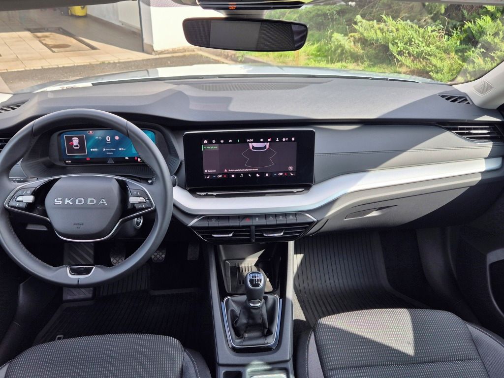 Škoda Octavia, Selection 1.5 TSI 110 kW - fotka 5