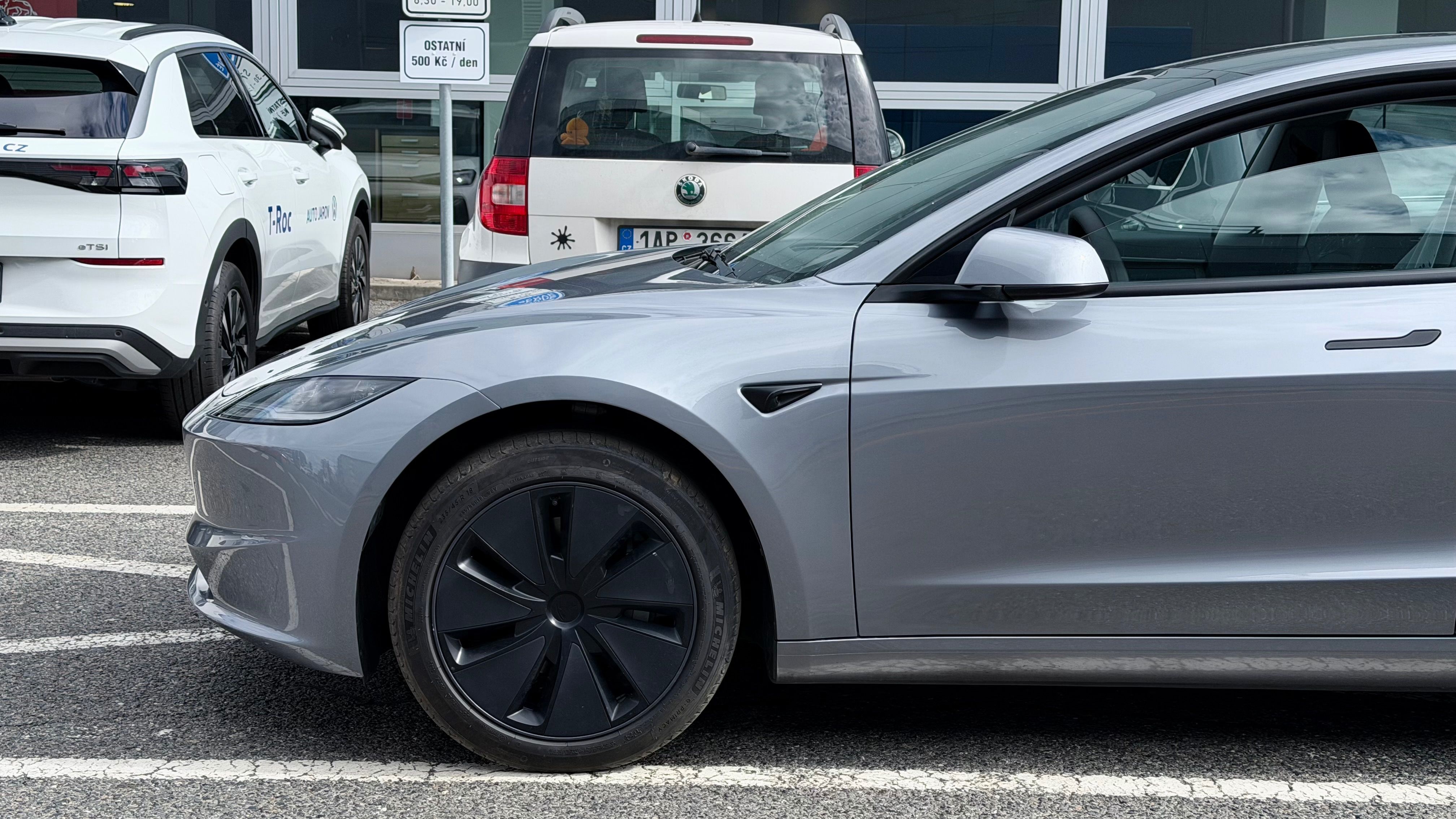 Tesla Model 3, Tesla Model 3 Highland EU 10K - fotka 3