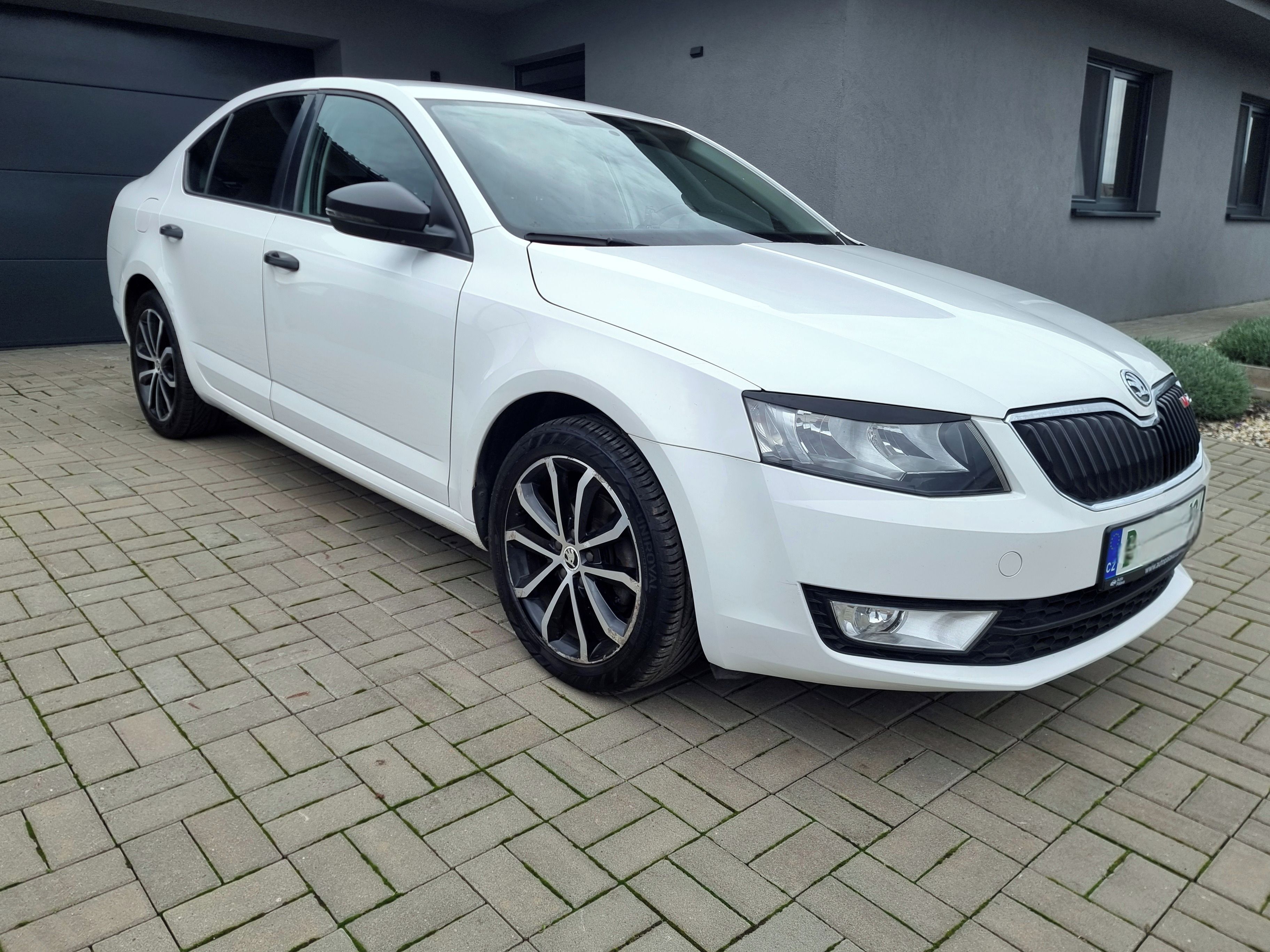 Škoda Octavia, 1.2TSI |  EA211 | 154tis nájez - fotka 6