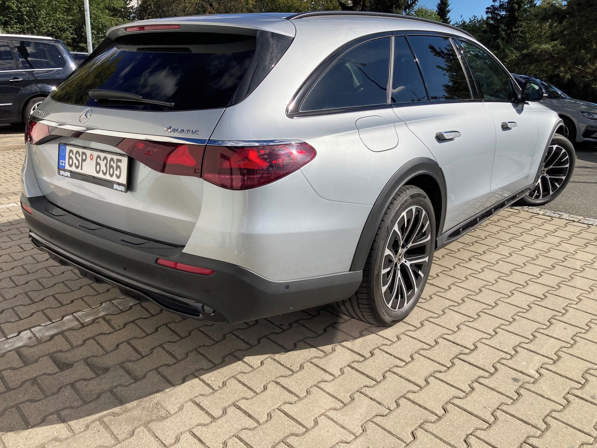 Mercedes-Benz Třídy E, 220 D 145 kW 4M ALLTERRAIN - fotka 5