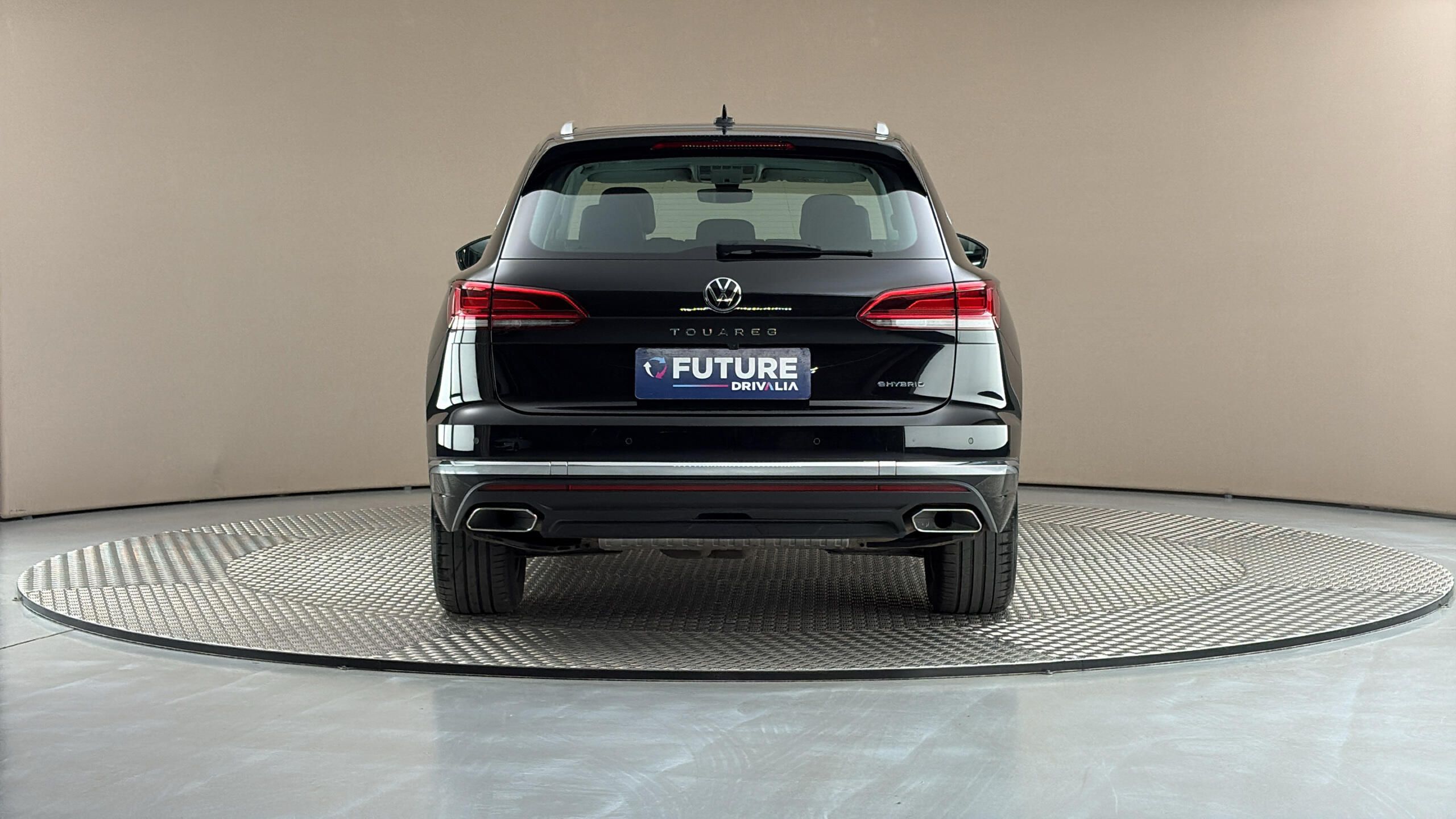 Volkswagen Touareg, 3.0 TSI PHEV Tiptronic Eleganc - fotka 5