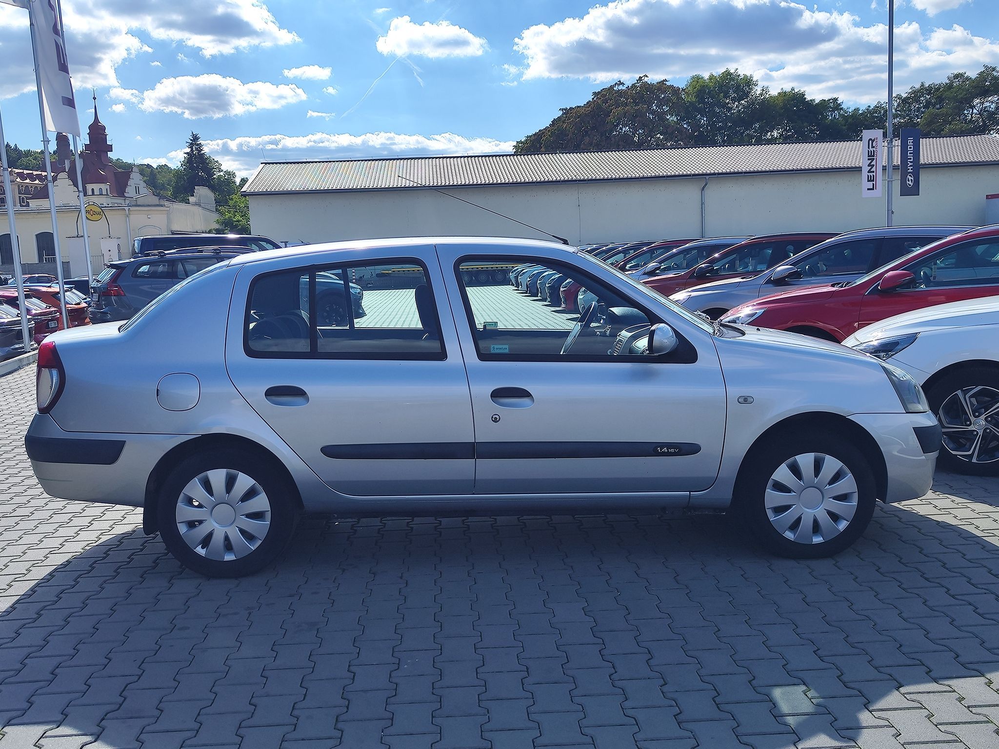 Renault Thalia, 1.4i/72kW KLIMA - fotka 4