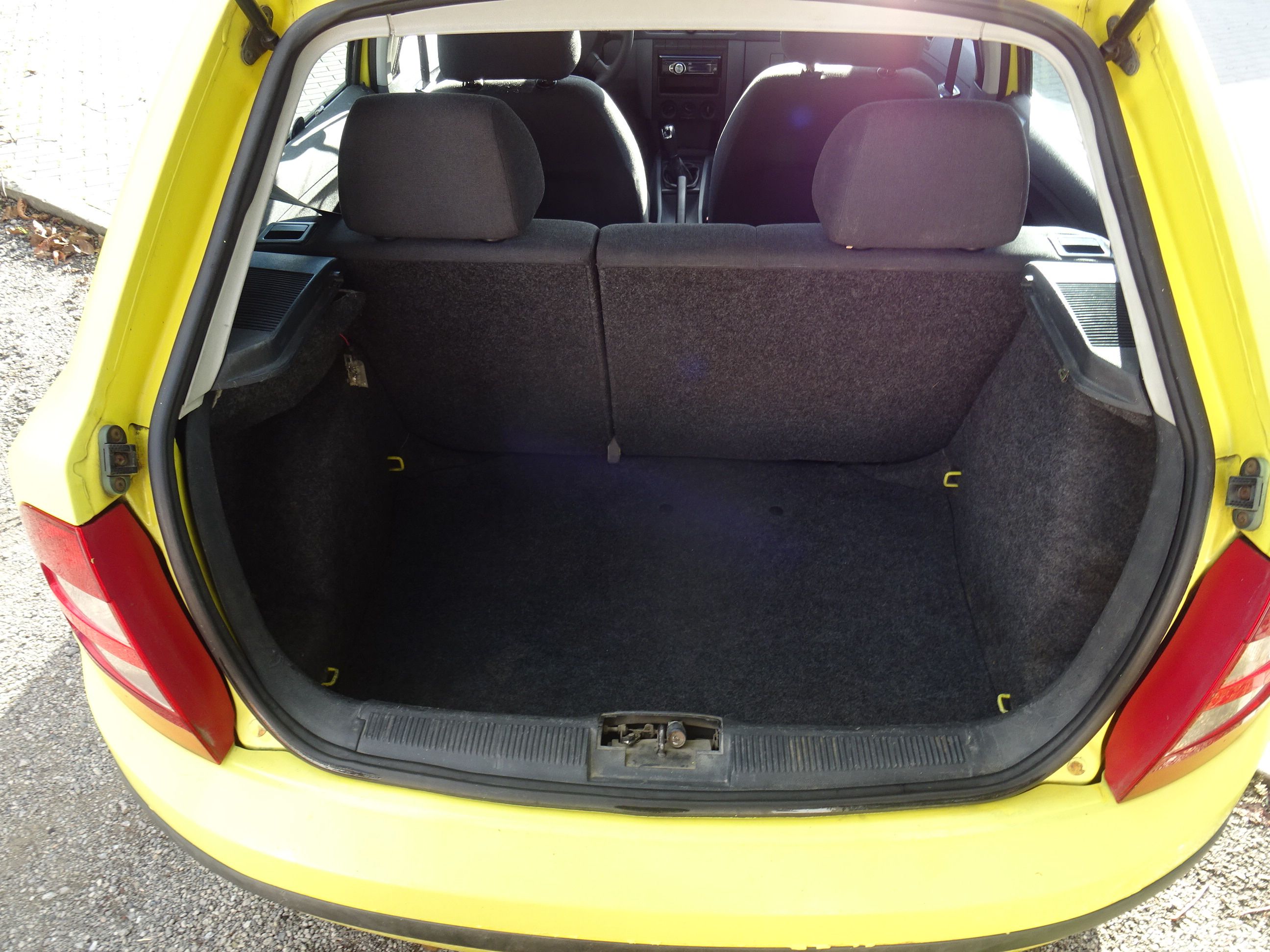 Škoda Fabia, 1.2 KOUPENO C ČR ! - fotka 5
