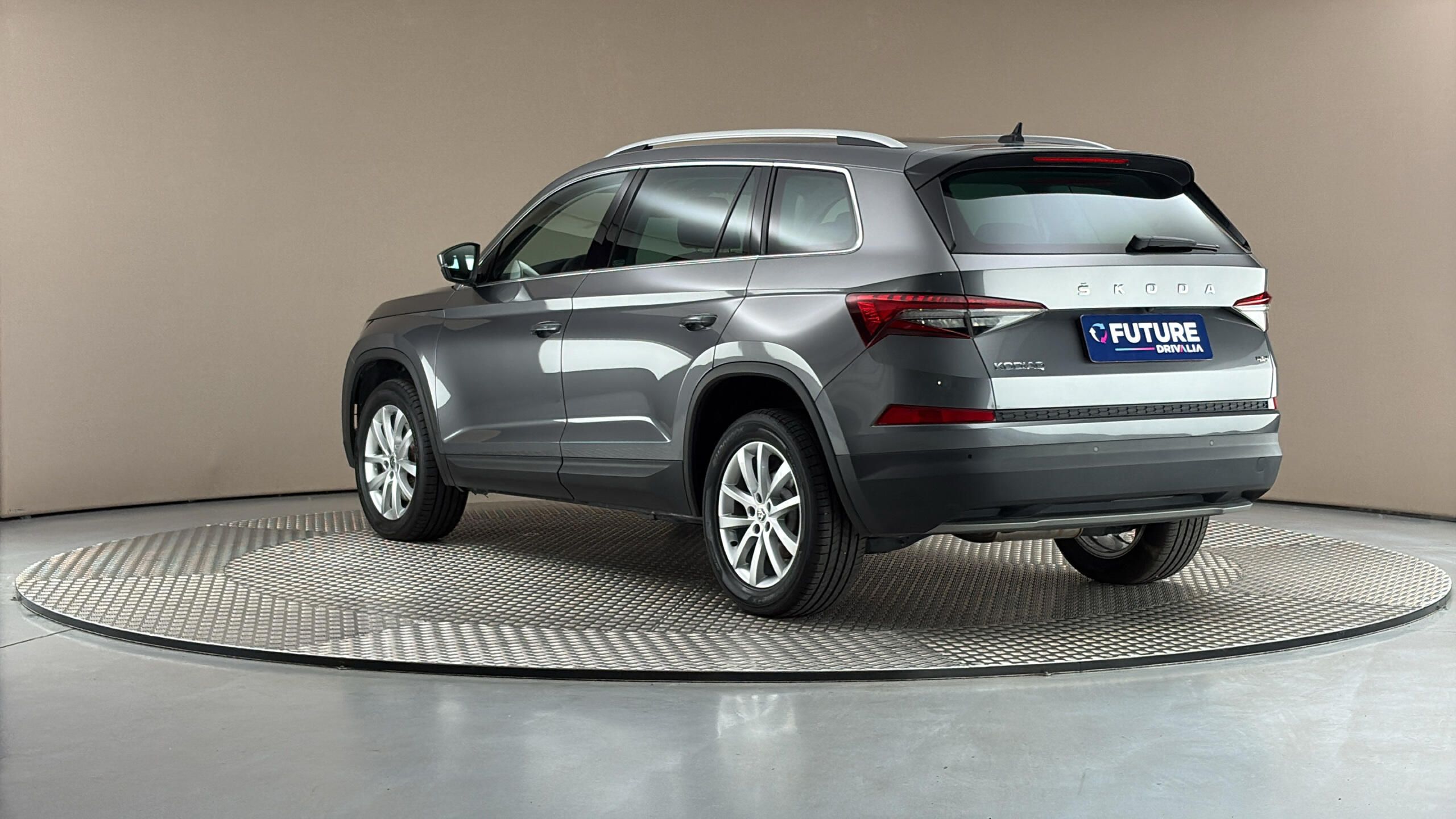 Škoda Kodiaq, 2.0 TDI DSG 4x4 Style - fotka 2