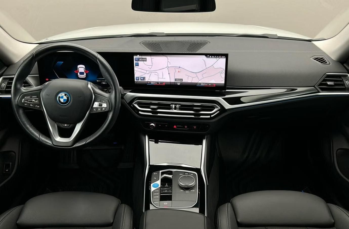 BMW i4, eDrive40 GC Kamera Auto. Park. - fotka 6
