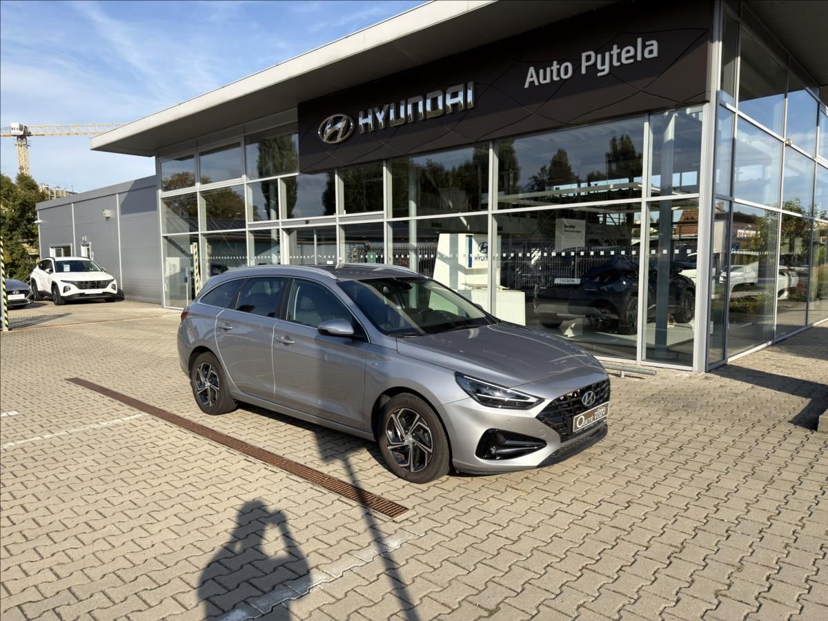 Hyundai i30, 1,5 T-GDi MH, DCT  WG Family S
