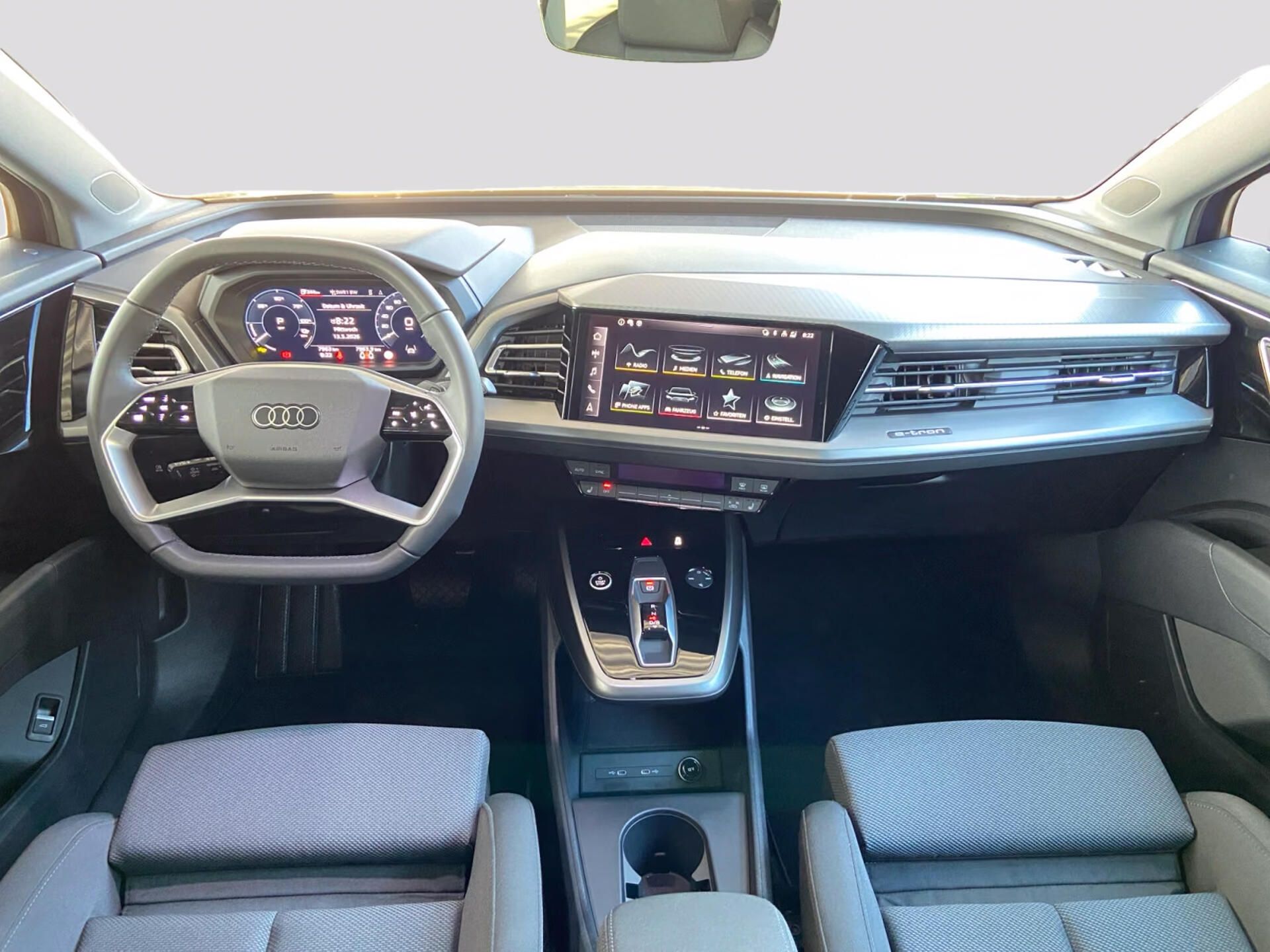 Audi Q4 e-tron, 45 S-Line LED Keyless Navi - fotka 6