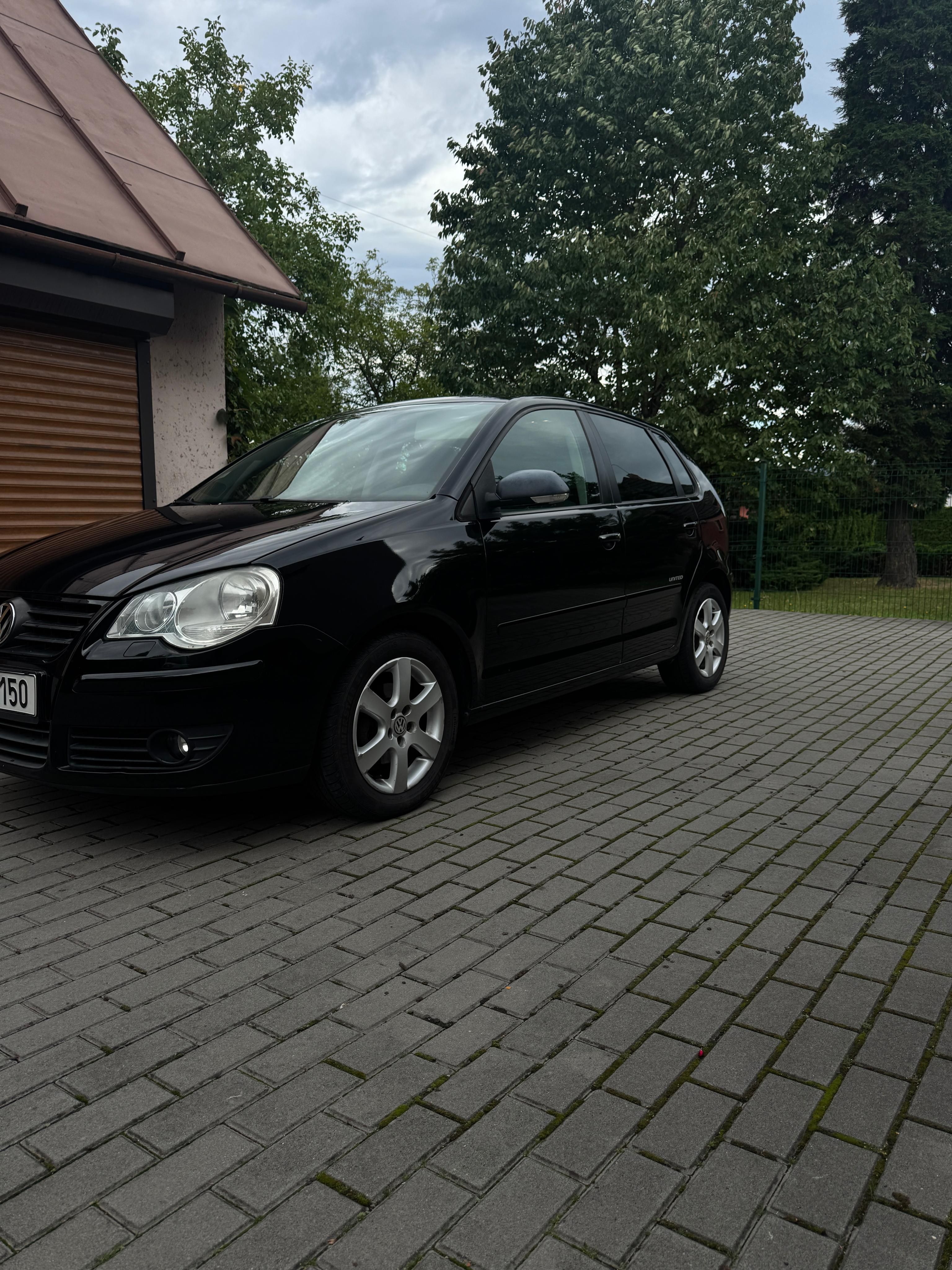 Volkswagen Polo, 1.2 htp 51kw, výhřev, temp. - fotka 2