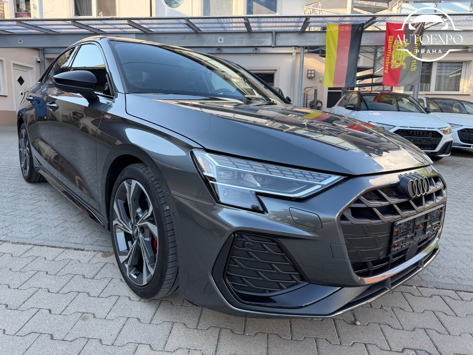 Audi A3, Limousine 35 TFSI S line - fotka 3