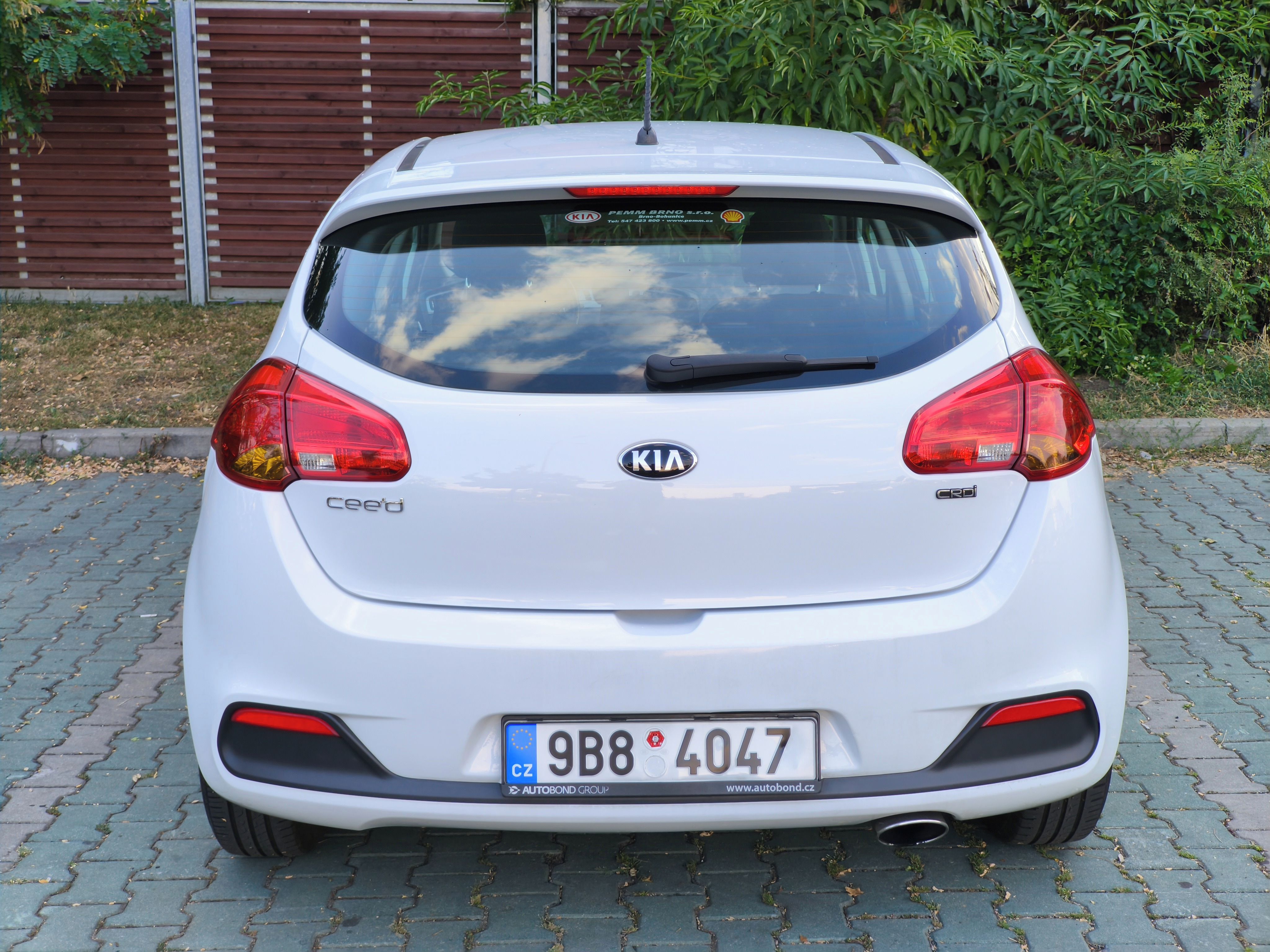Kia Cee´d, 1,4cdti, servisováno - fotka 5