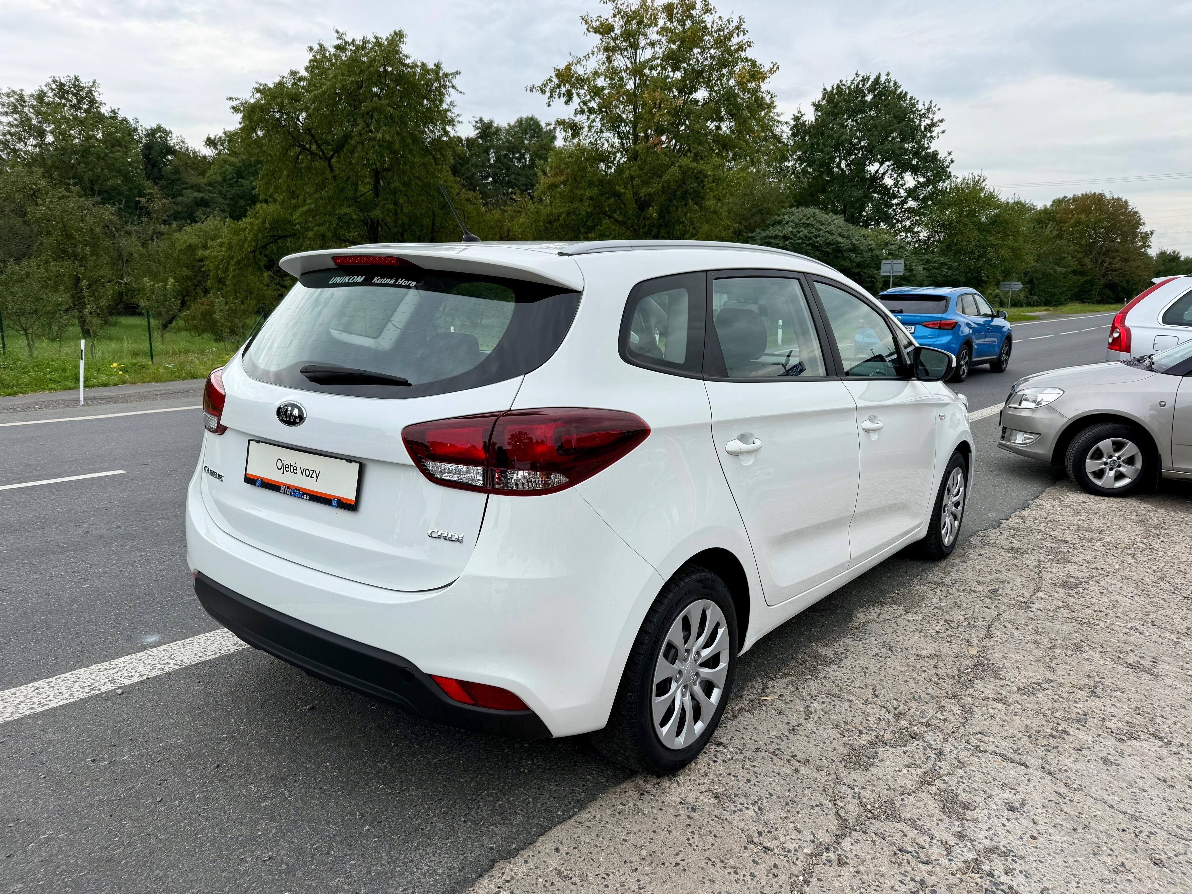 Kia Carens, 1.7CRDi 85kW 1.majitel ČR - fotka 5