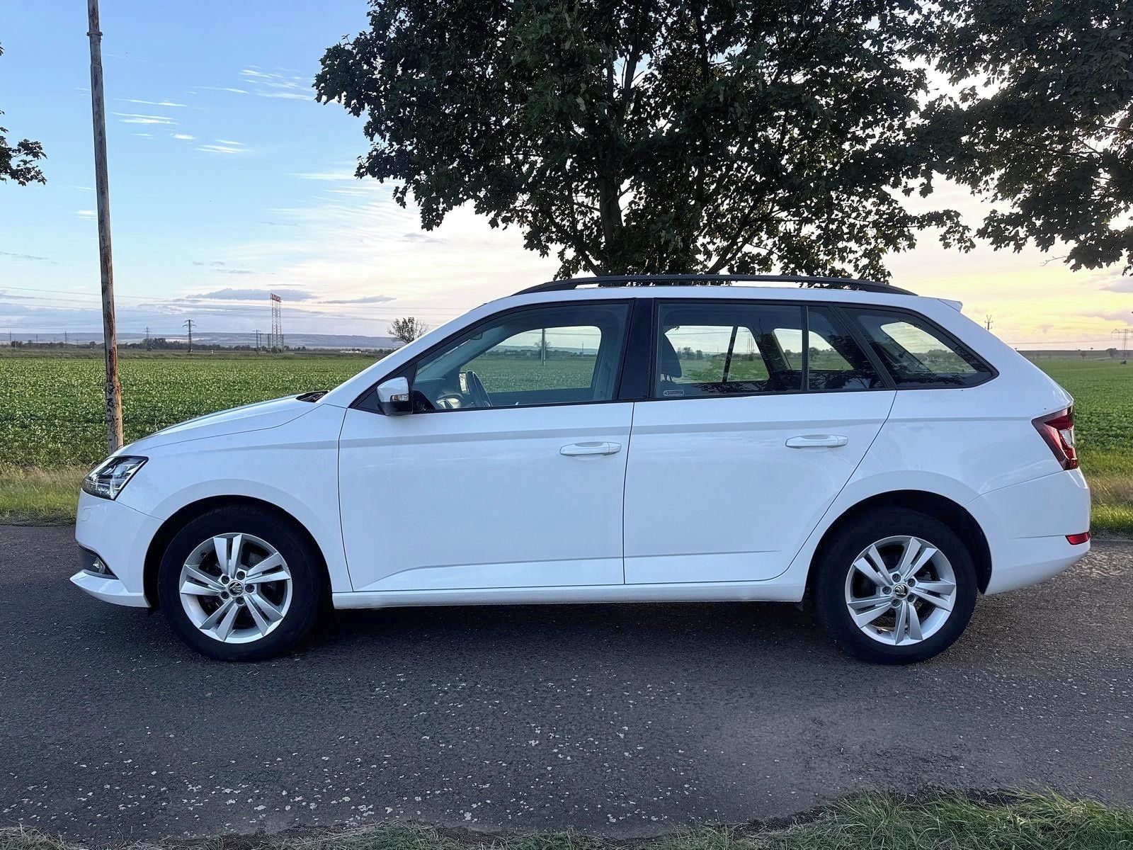Škoda Fabia, 1,0 TSI  70 kW STYLE - fotka 5
