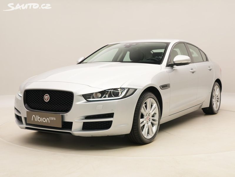 Jaguar XE, 30t 221kW AWD AUT CZ