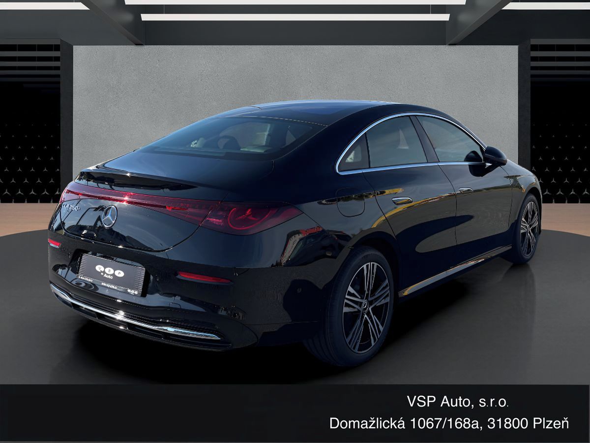 Mercedes-Benz CLA, 250+ electric - fotka 6