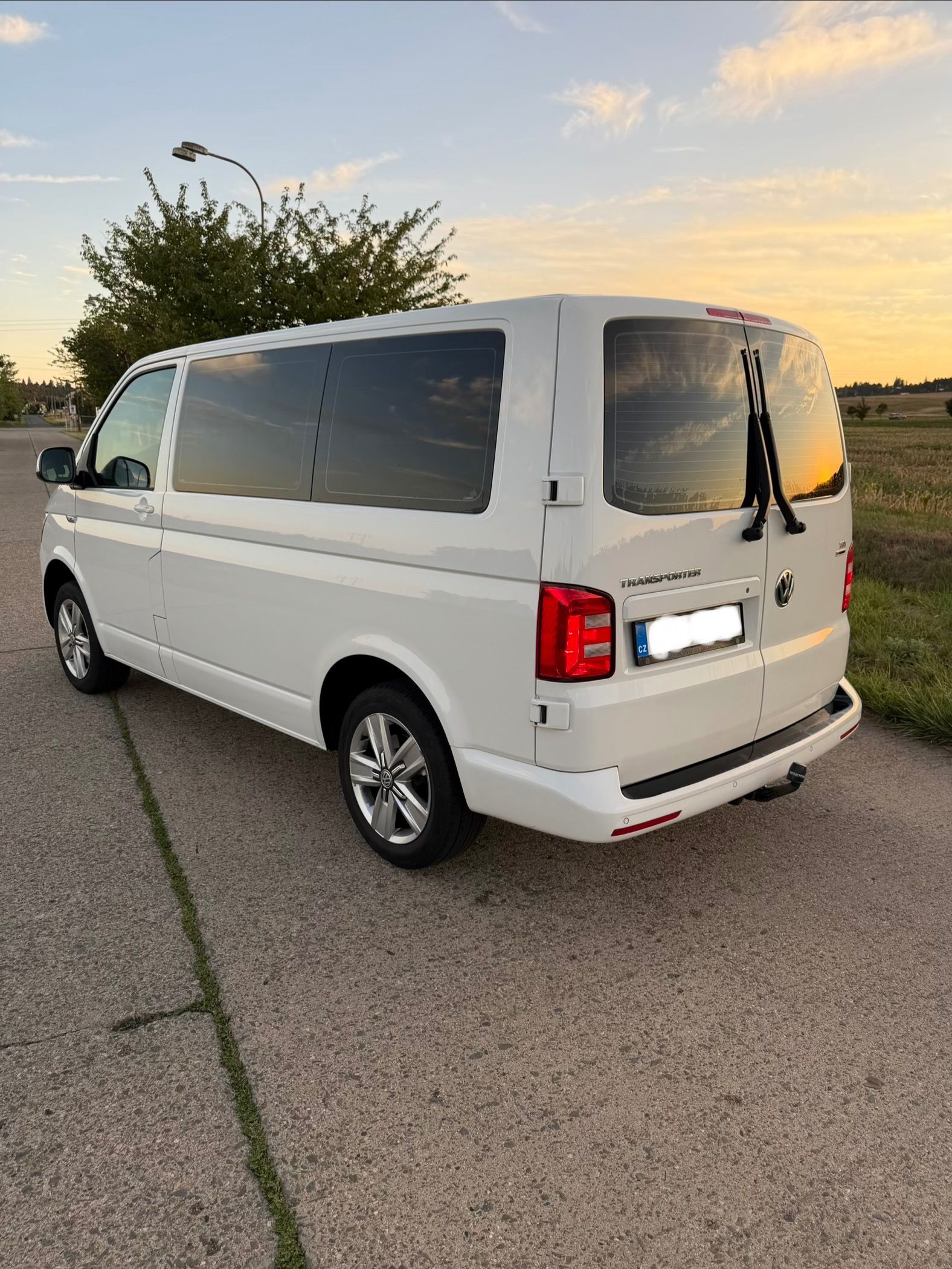 Volkswagen Transporter, Volkswagen T6 2.0 BiTDI DSG 4m - fotka 2
