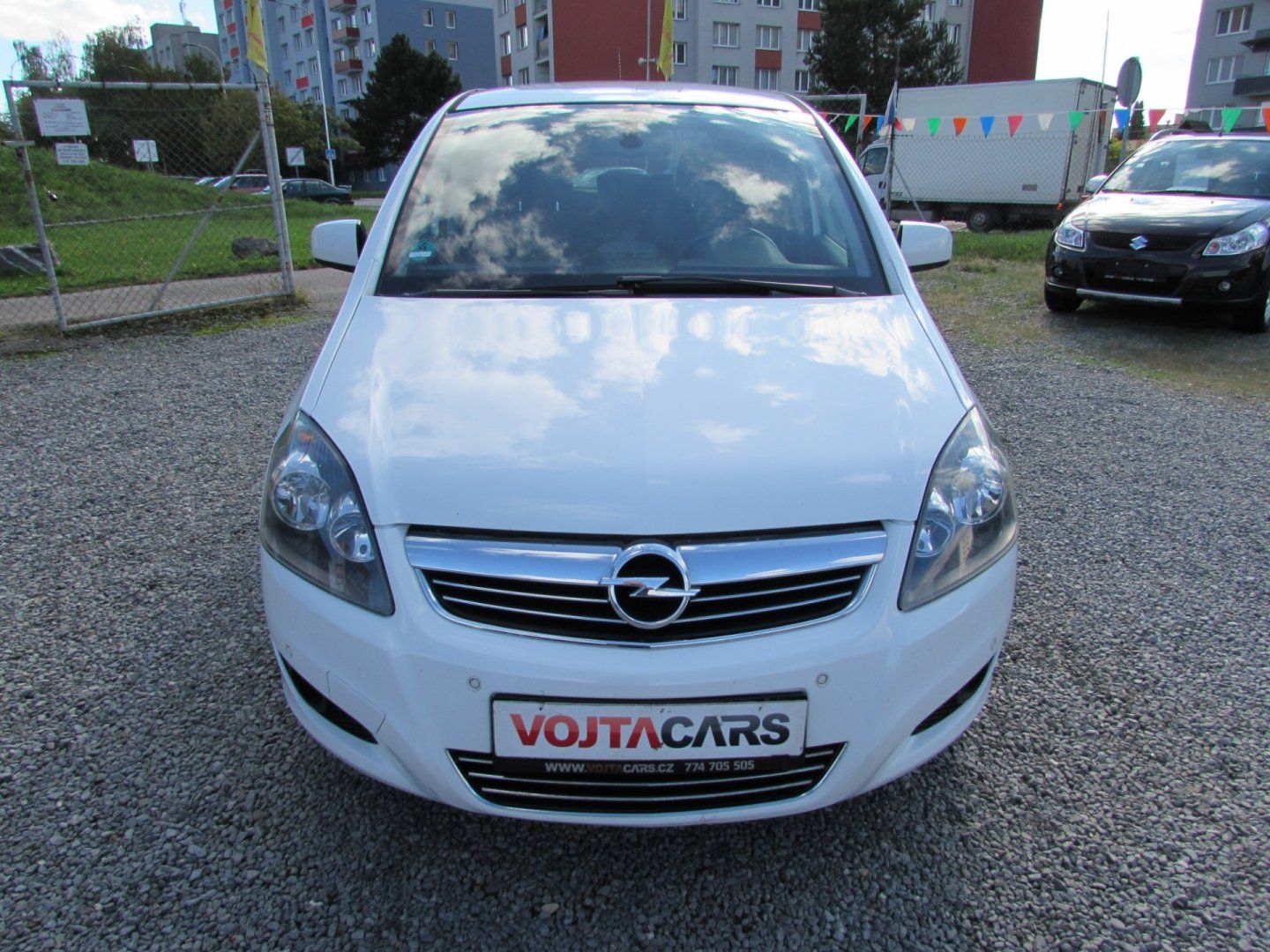 Opel Zafira, 1.8i 103kW, serviska, 7 MÍSTNÉ - fotka 2