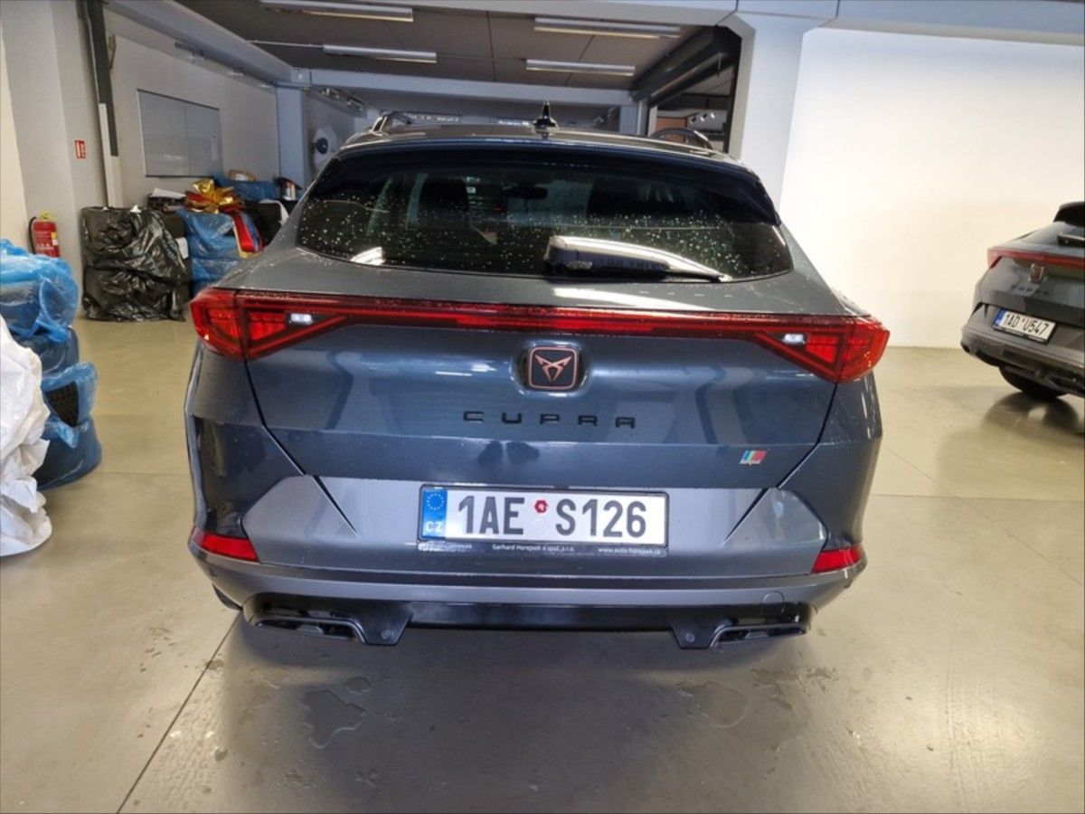 Cupra Formentor, 2,0 TSi 140kW DSG 4x4 - fotka 2